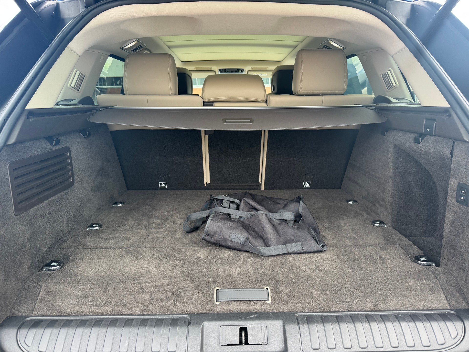 LAND ROVER Range Rover Sport P400e 2.0 I4 PHEV HSE Automatic-image-6