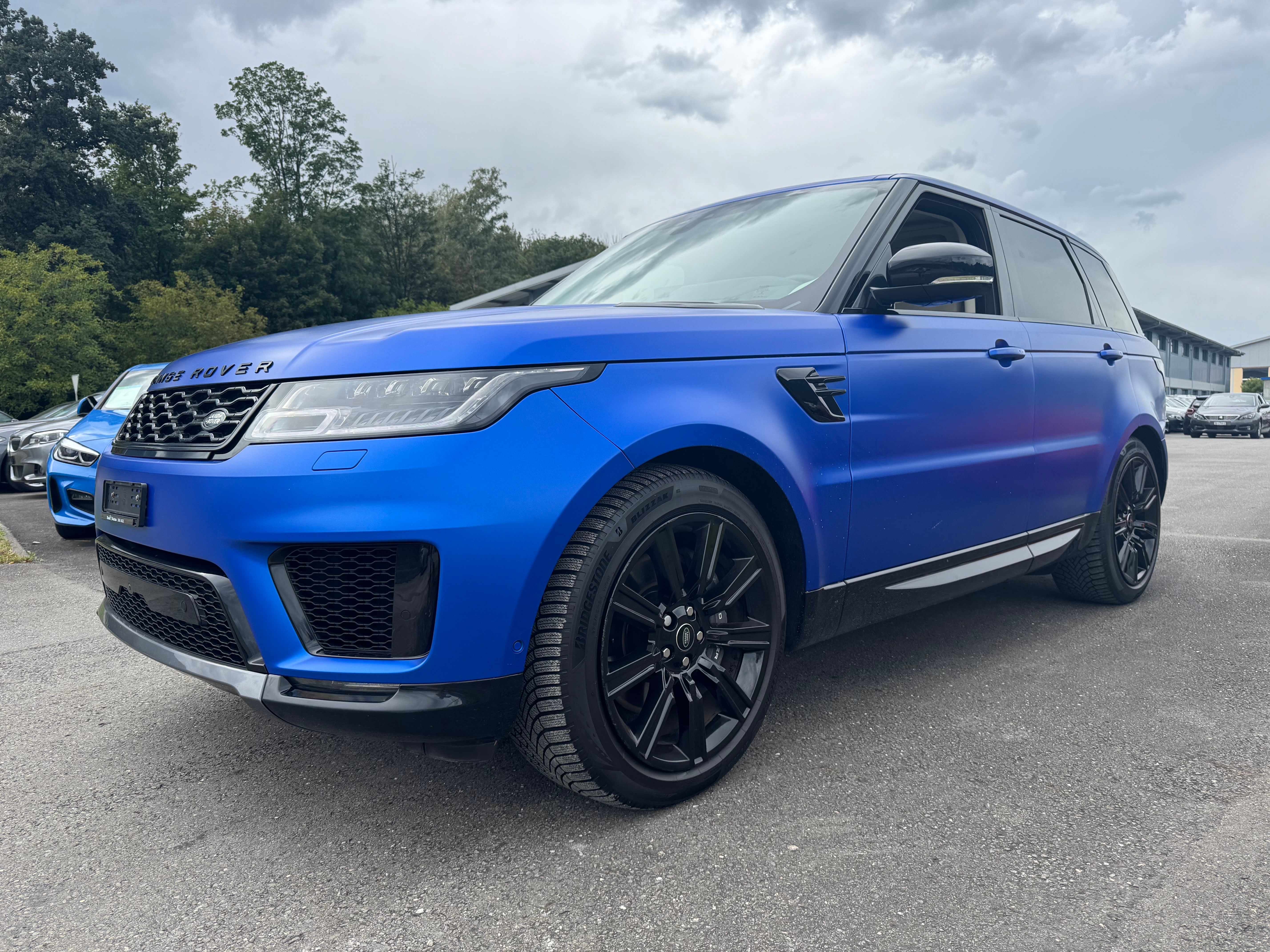 Car photo