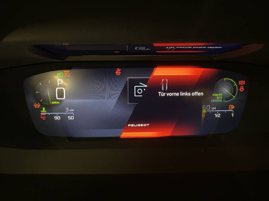 PEUGEOT 308 SW 1.2 Hybrid GT-image-8