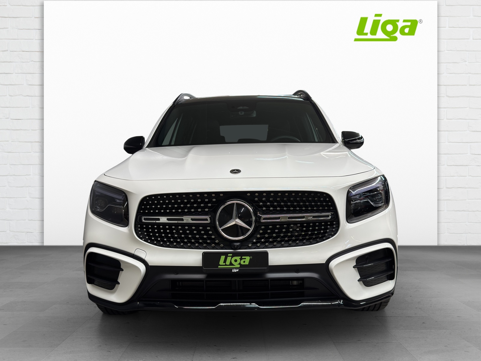 MERCEDES-BENZ GLB 220 d AMG Line 4Matic-showroom-element-2