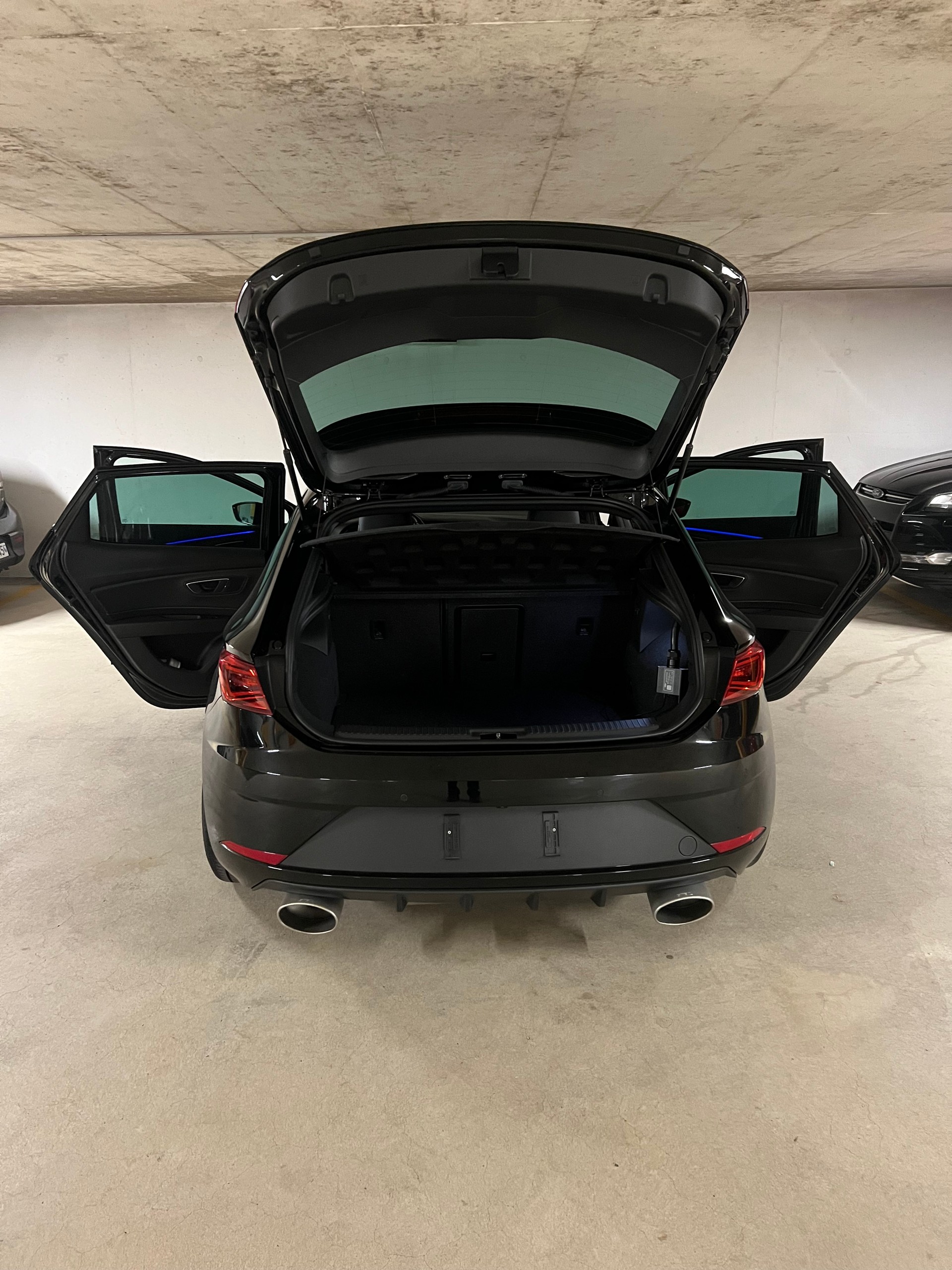 SEAT Leon 2.0 TSI Cupra R DSG-image-4