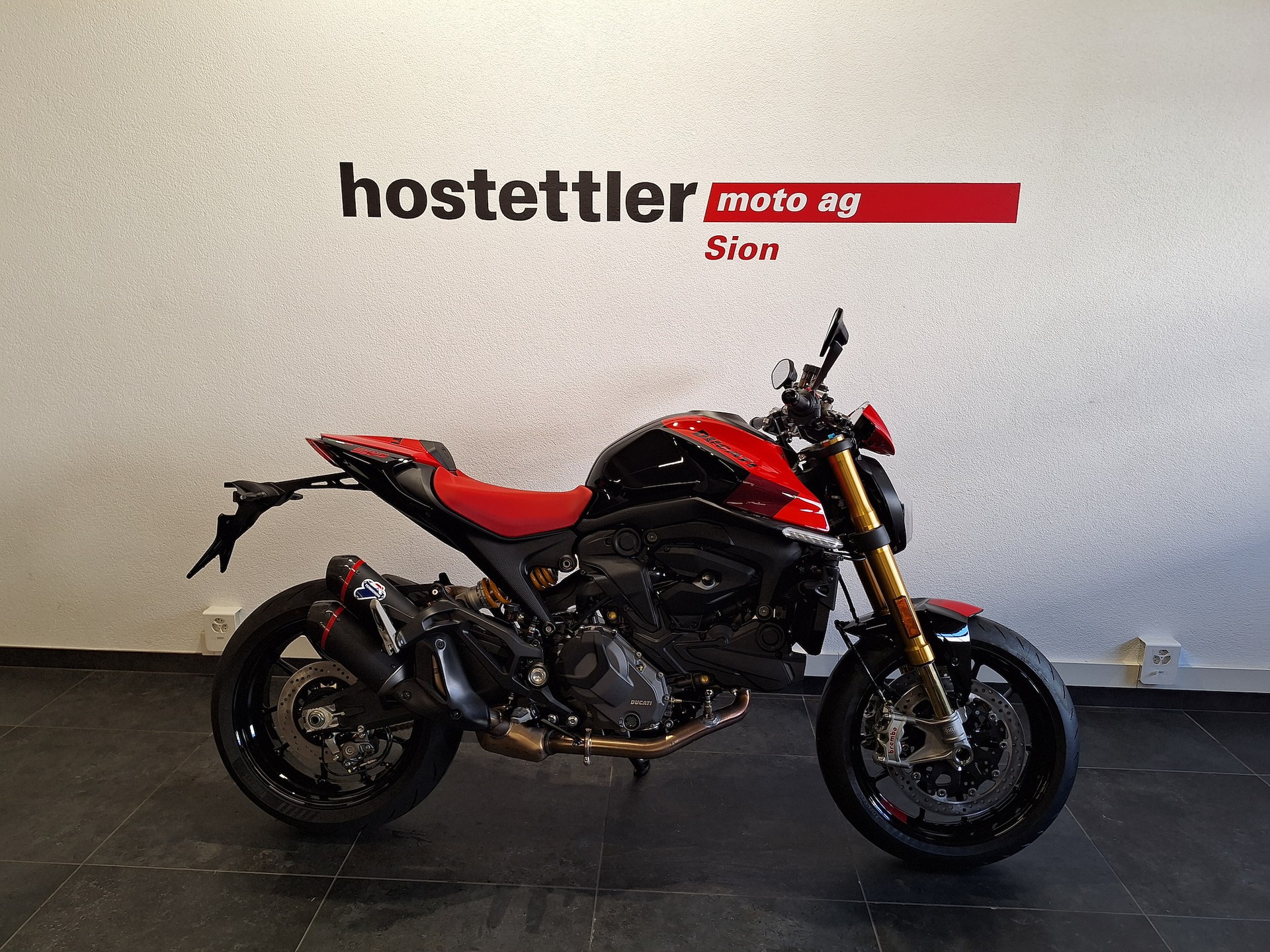 DUCATI Monster SP-showroom-element-3
