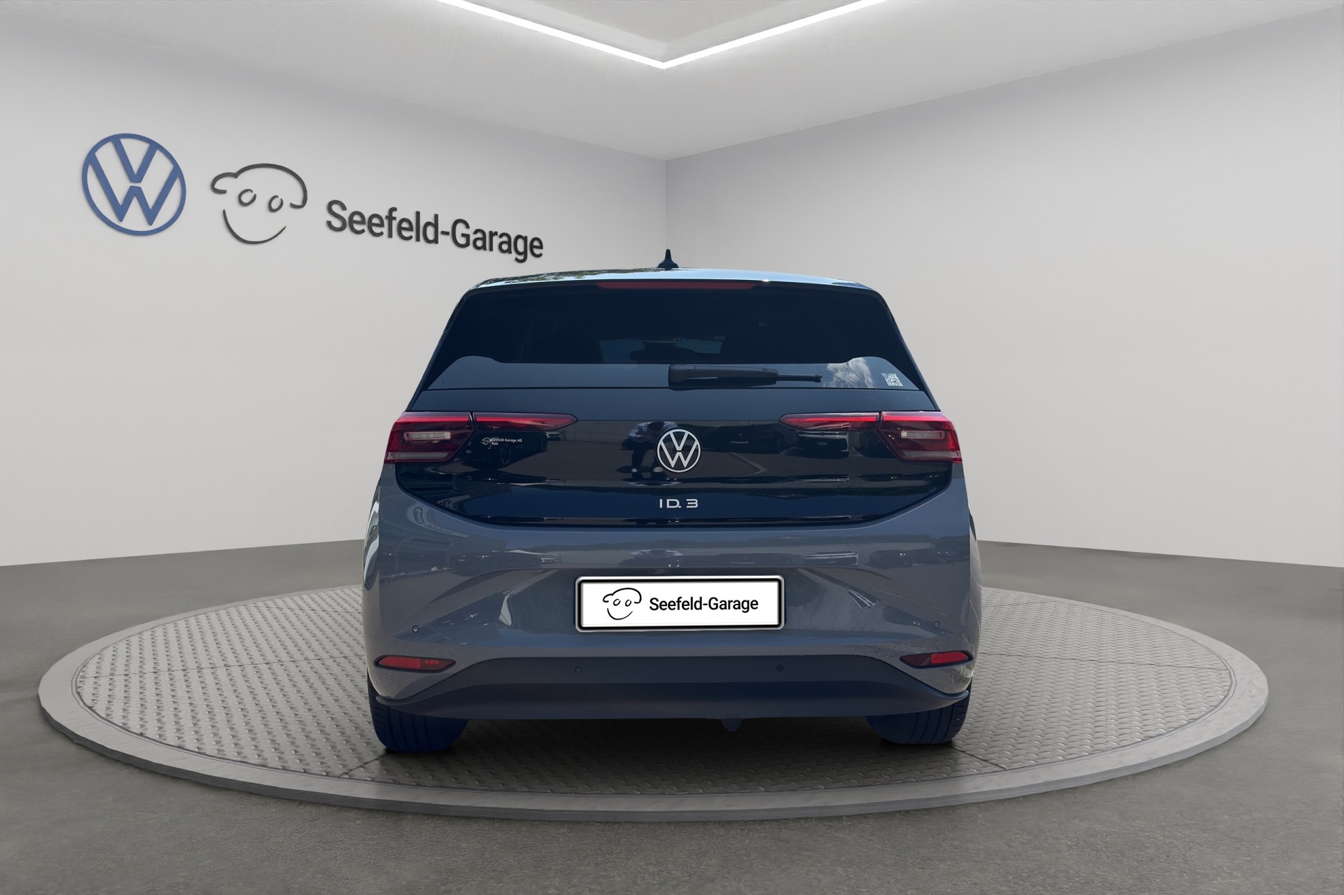 VW ID.3 Pro S 77 kWh Pro S United-image-4