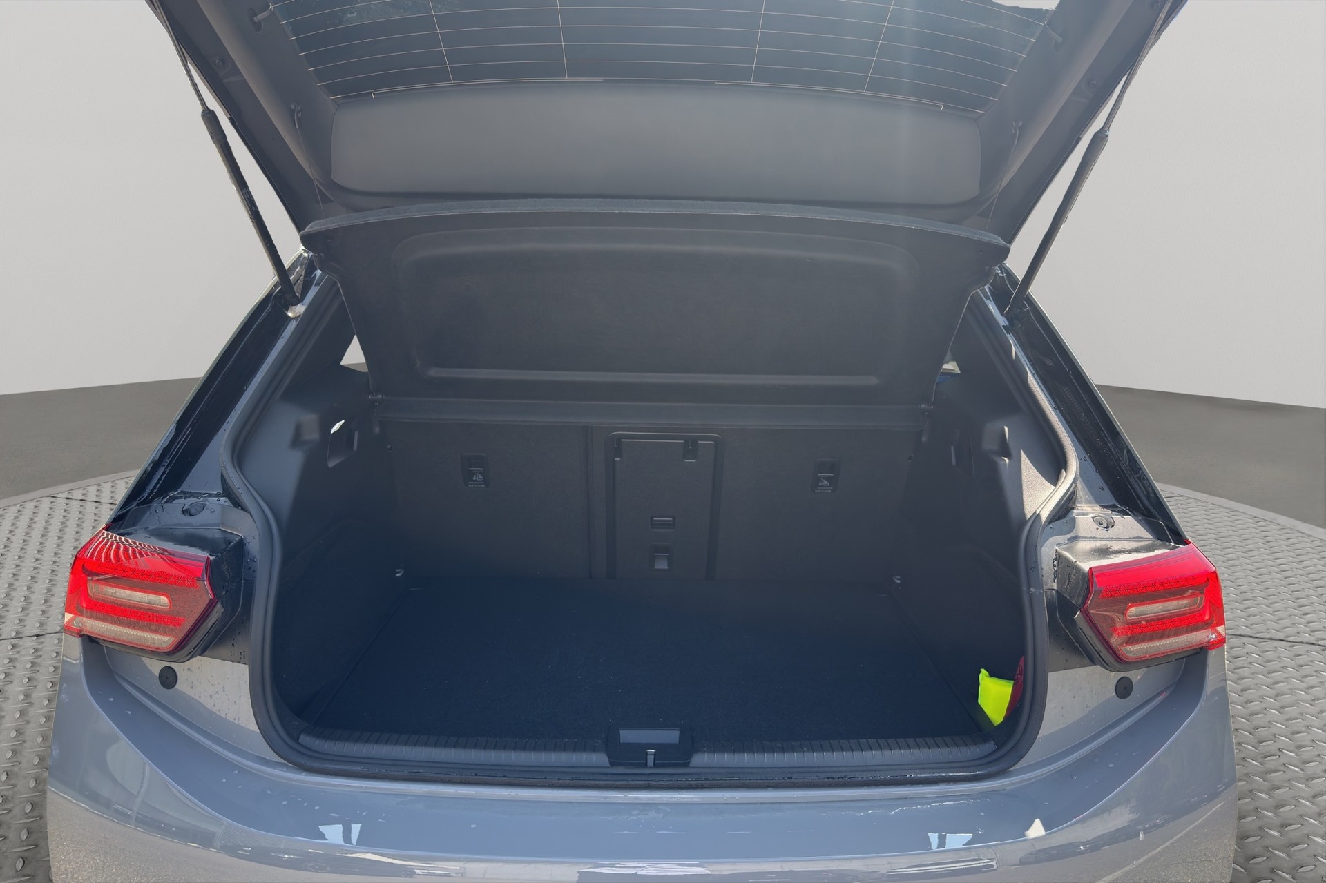 VW ID.3 Pro S 77 kWh Pro S United-image-10