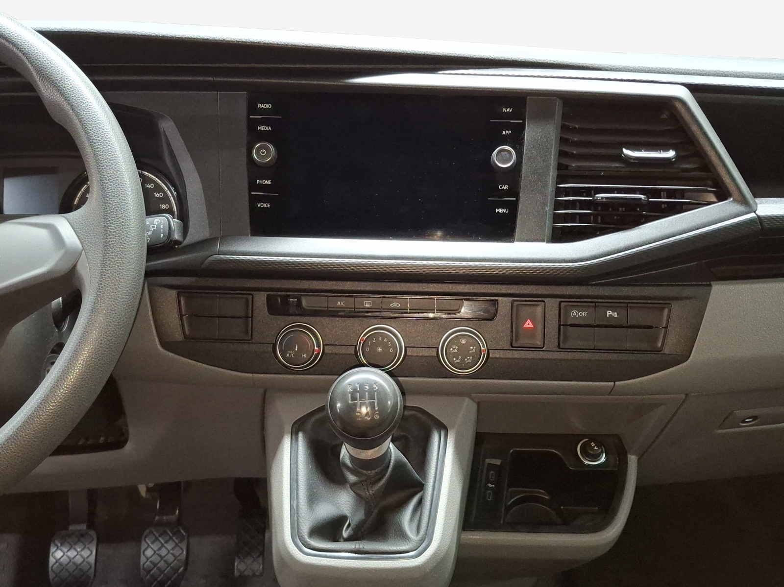 VW T6.1 2.0 TDI 4Motion-image-8