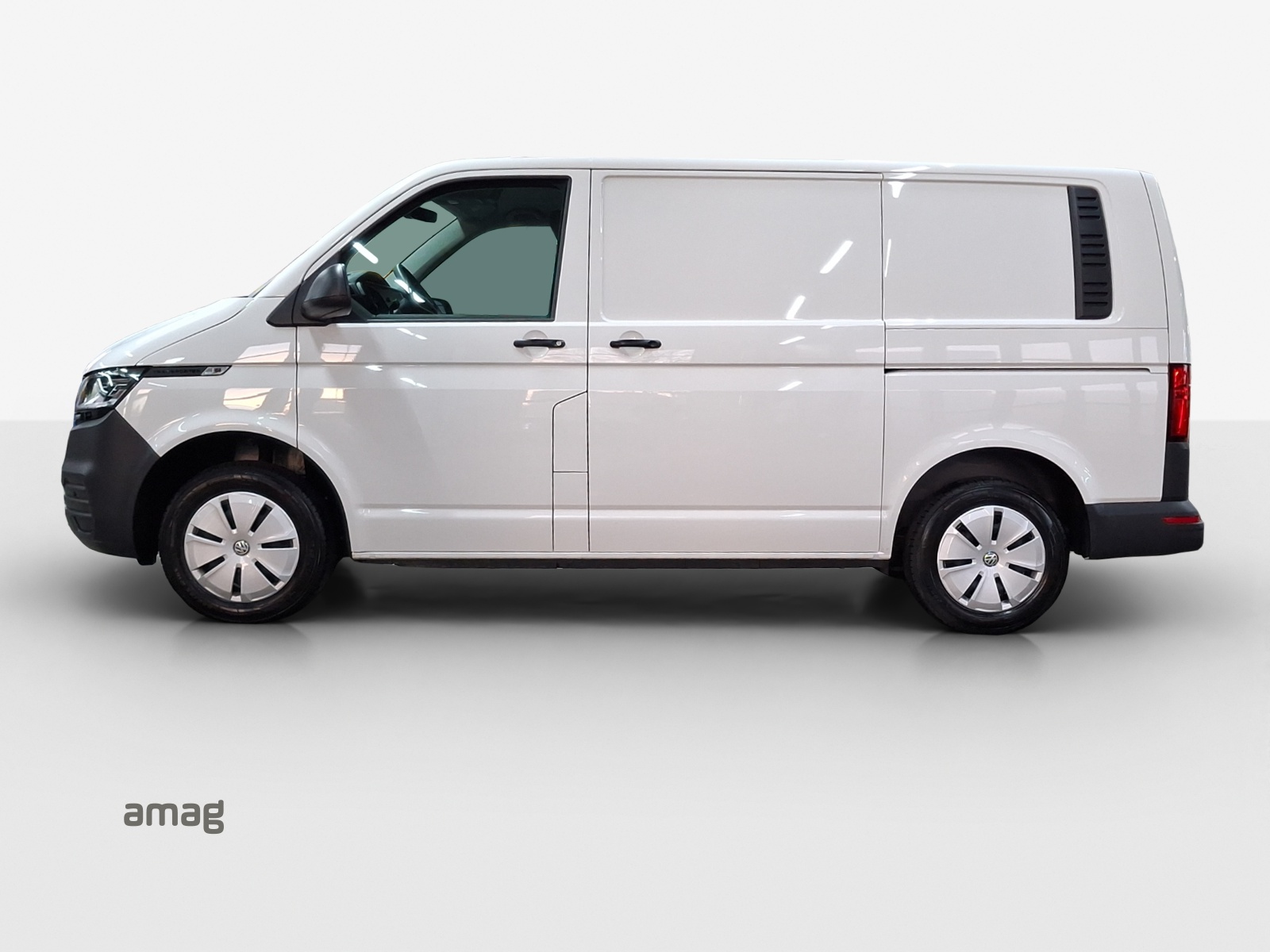 VW T6.1 2.0 TDI 4Motion-image-1
