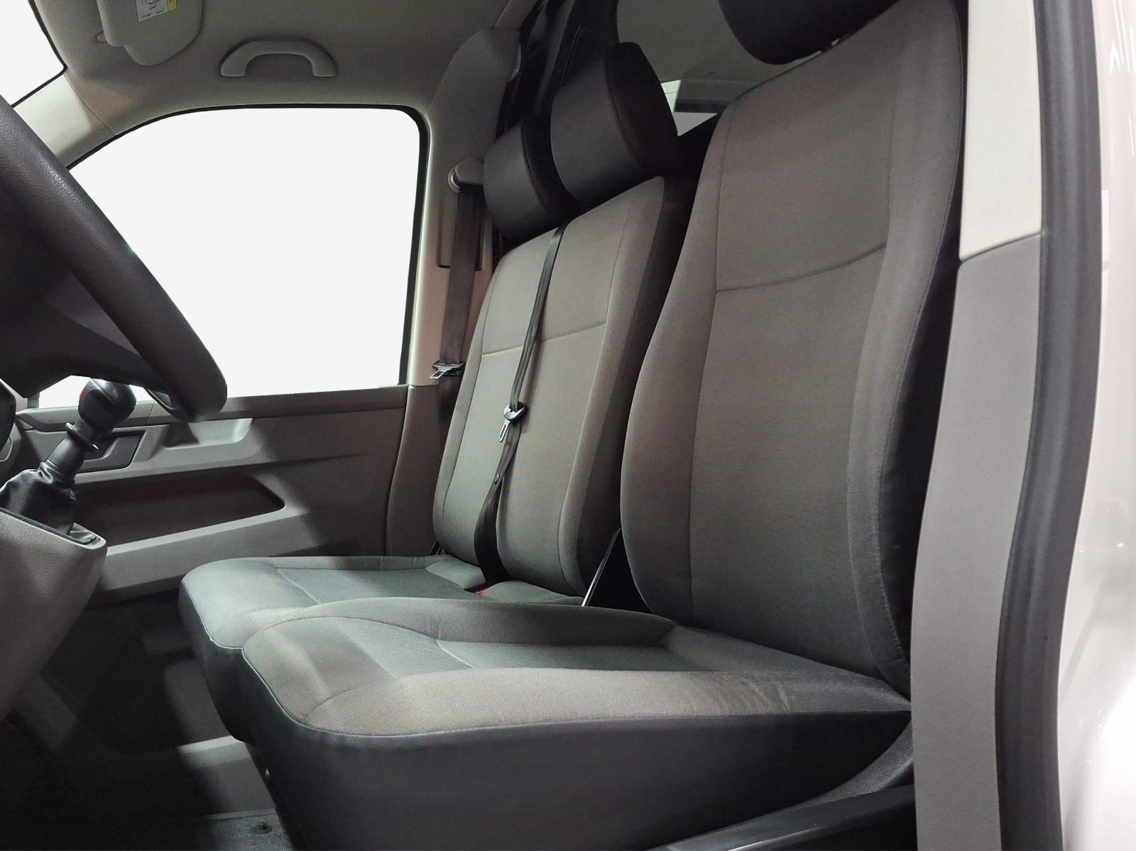 VW T6.1 2.0 TDI 4Motion-image-7