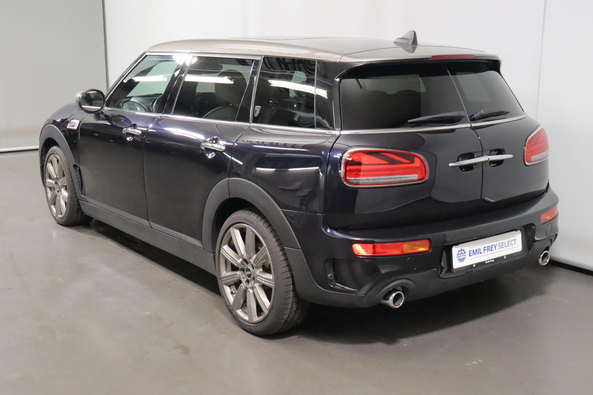 MINI Clubman F54 2.0i Cooper S ALL4-image-14