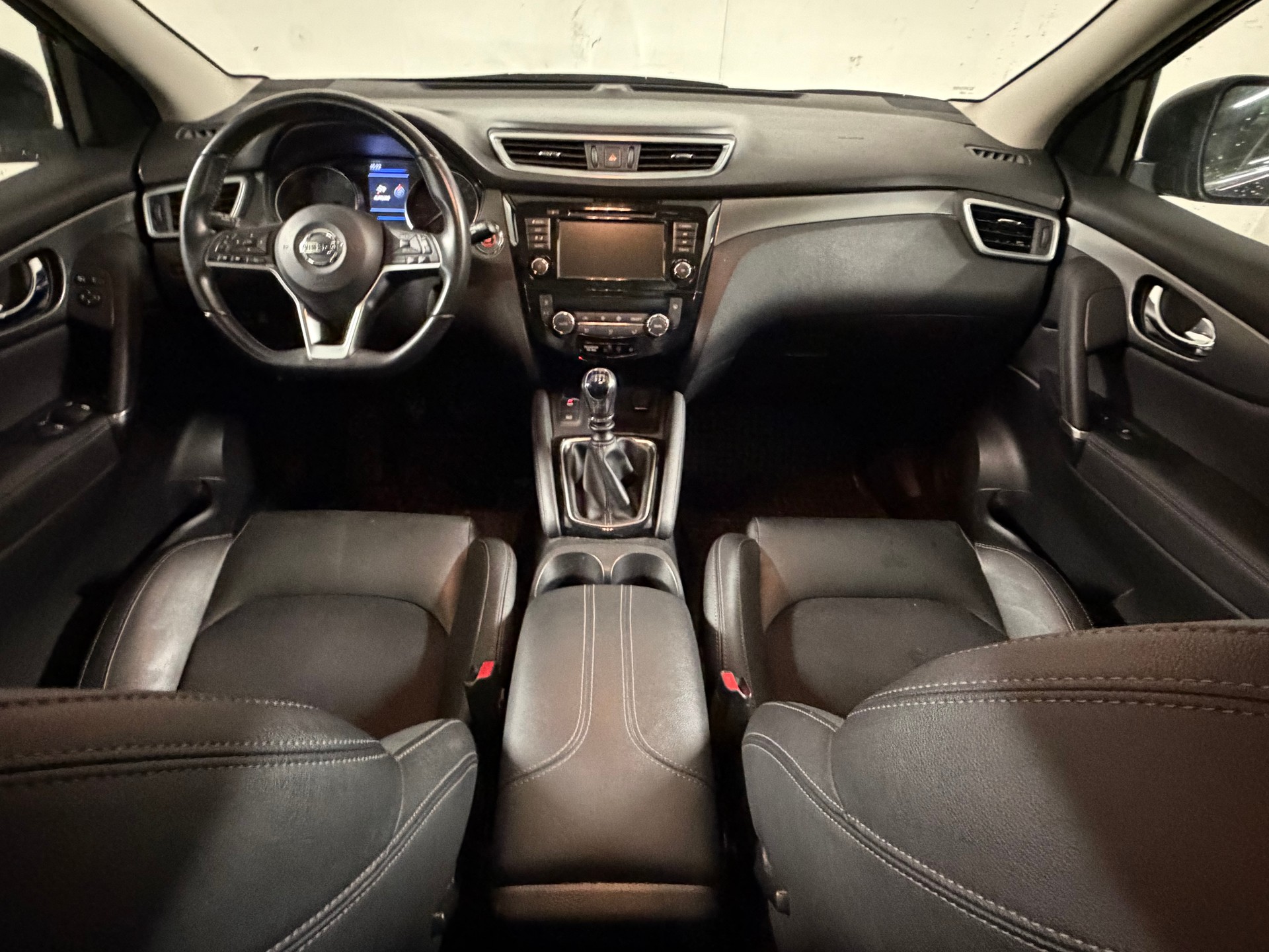NISSAN Qashqai 1.7 dCi tekna ALL-MODE 4x4-image-10
