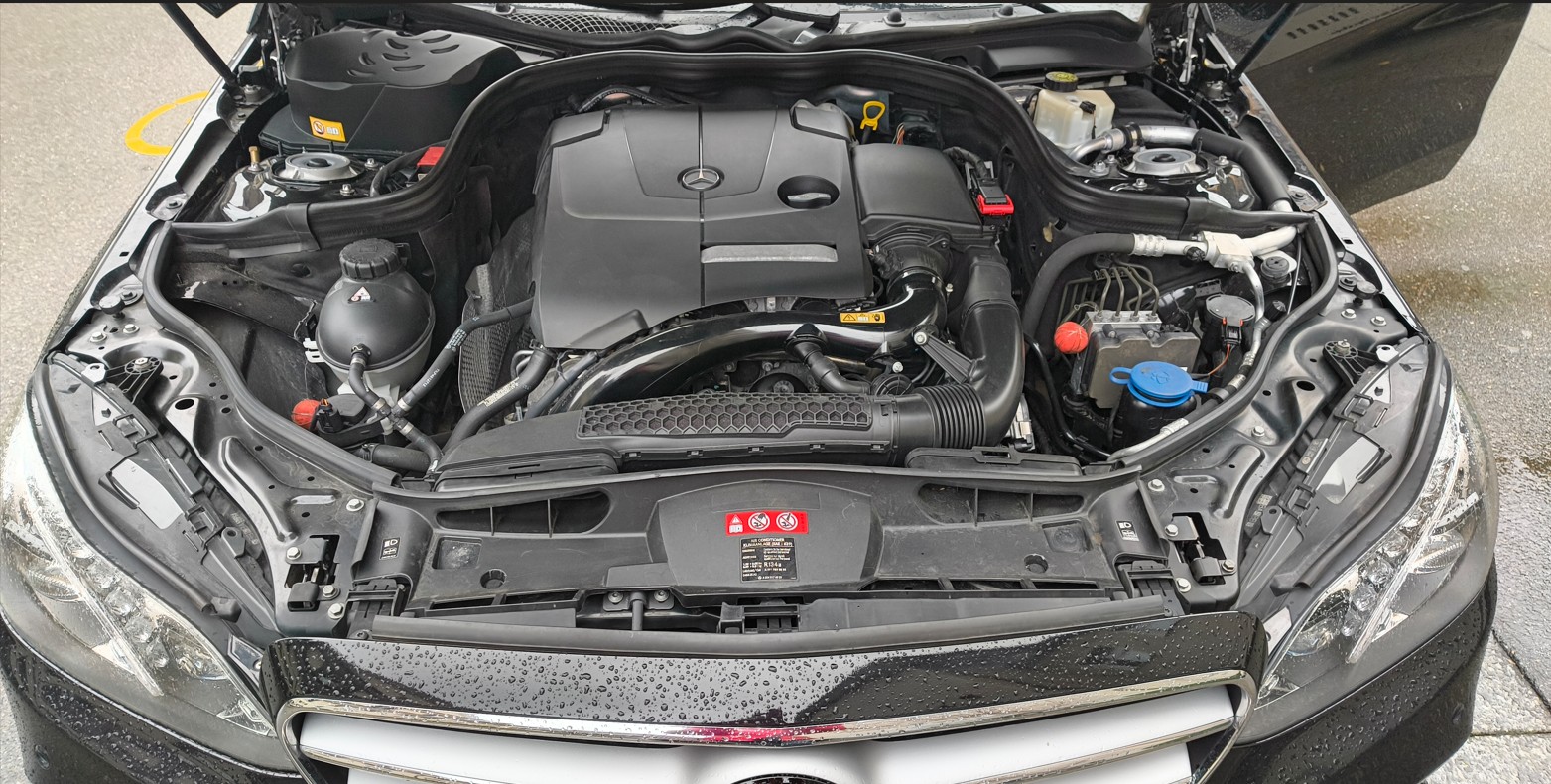 MERCEDES-BENZ E 250 Kombi AMG-Line 7G-Tronic MFK Top Zustand, 133'600 KM!-image-4