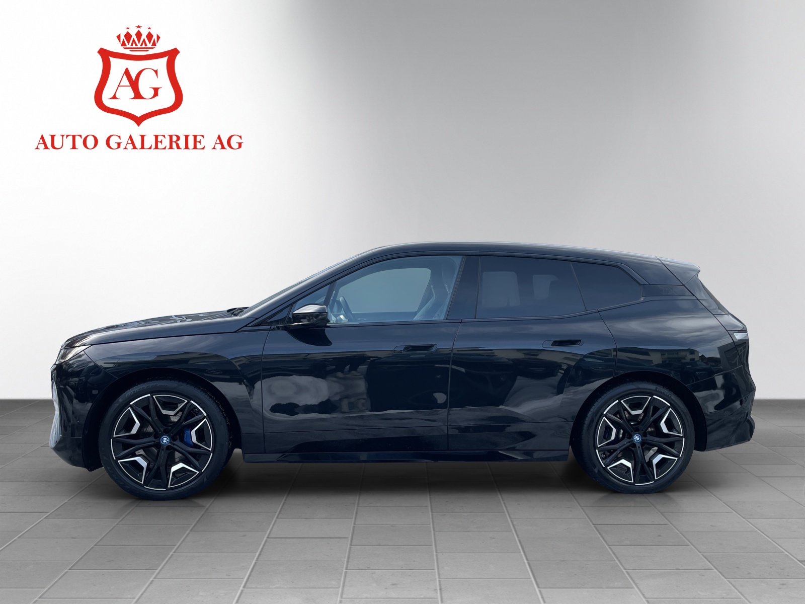 BMW iX xDrive50-image-1
