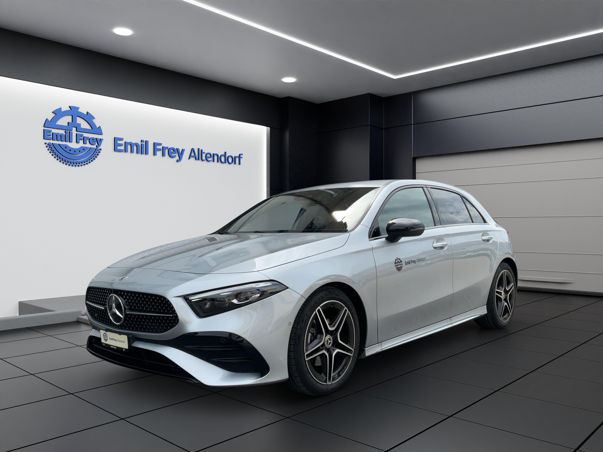 MERCEDES-BENZ A 200 Night Star AMG Line-image-0