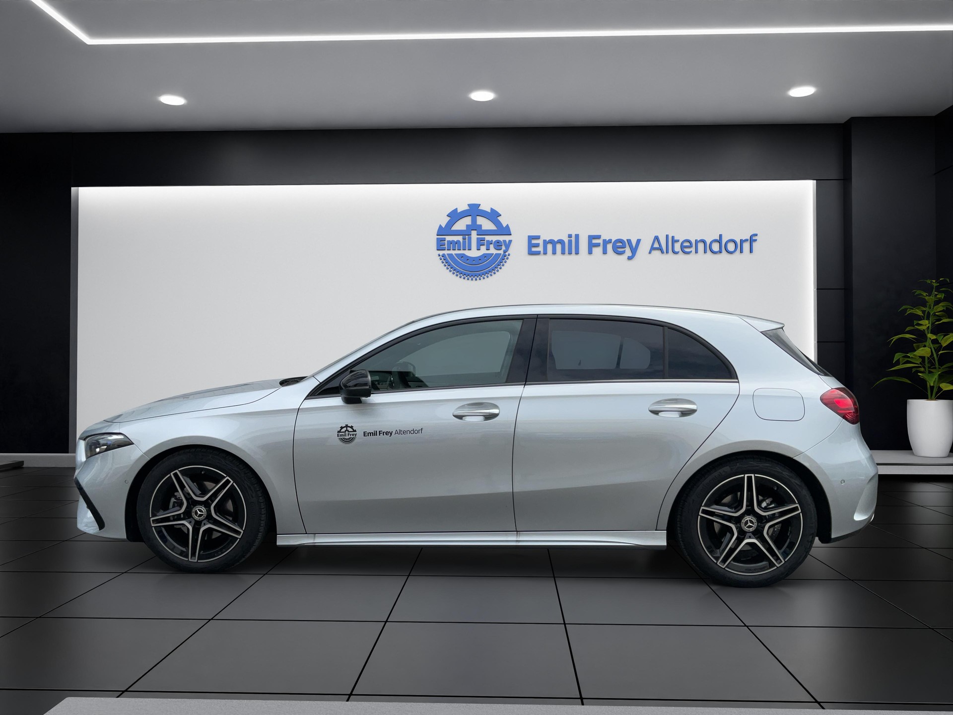 MERCEDES-BENZ A 200 Night Star AMG Line-image-2