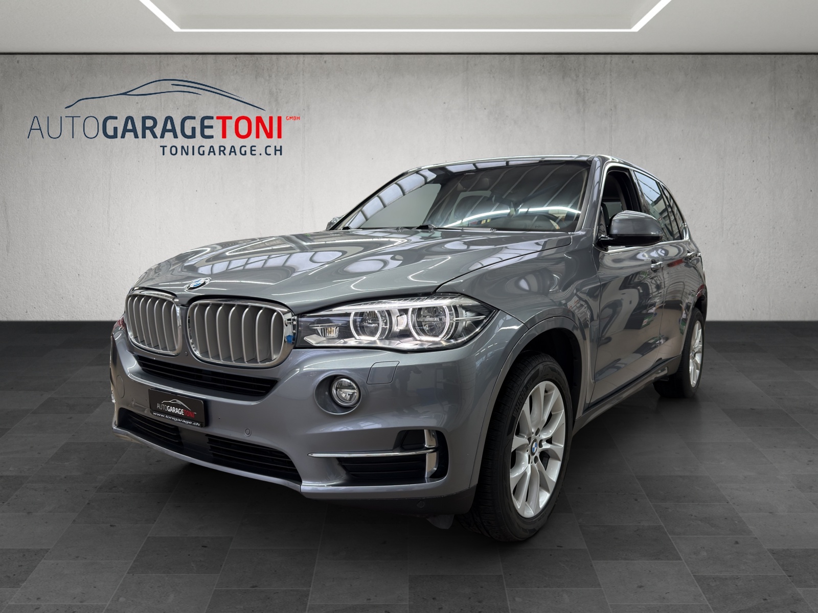 BMW X5 xDrive 40d Steptronic *AHK 3500kg*-image-0