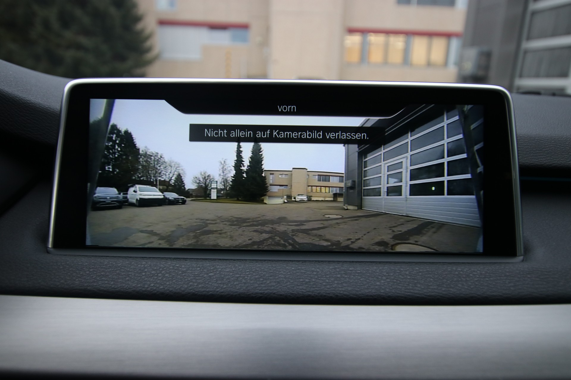 BMW X5 xDrive 40d Steptronic *AHK 3500kg*-image-18