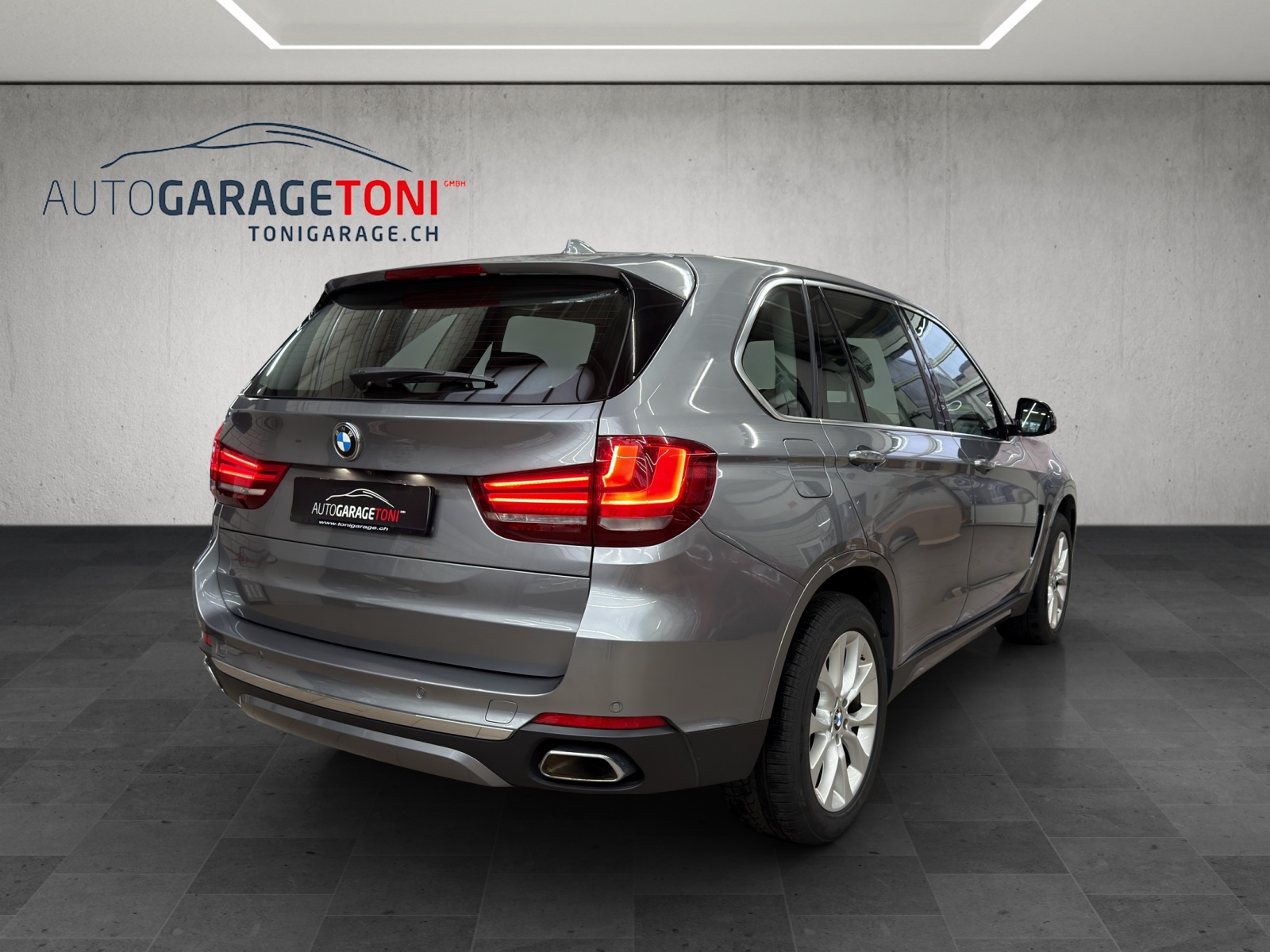 BMW X5 xDrive 40d Steptronic *AHK 3500kg*-image-5
