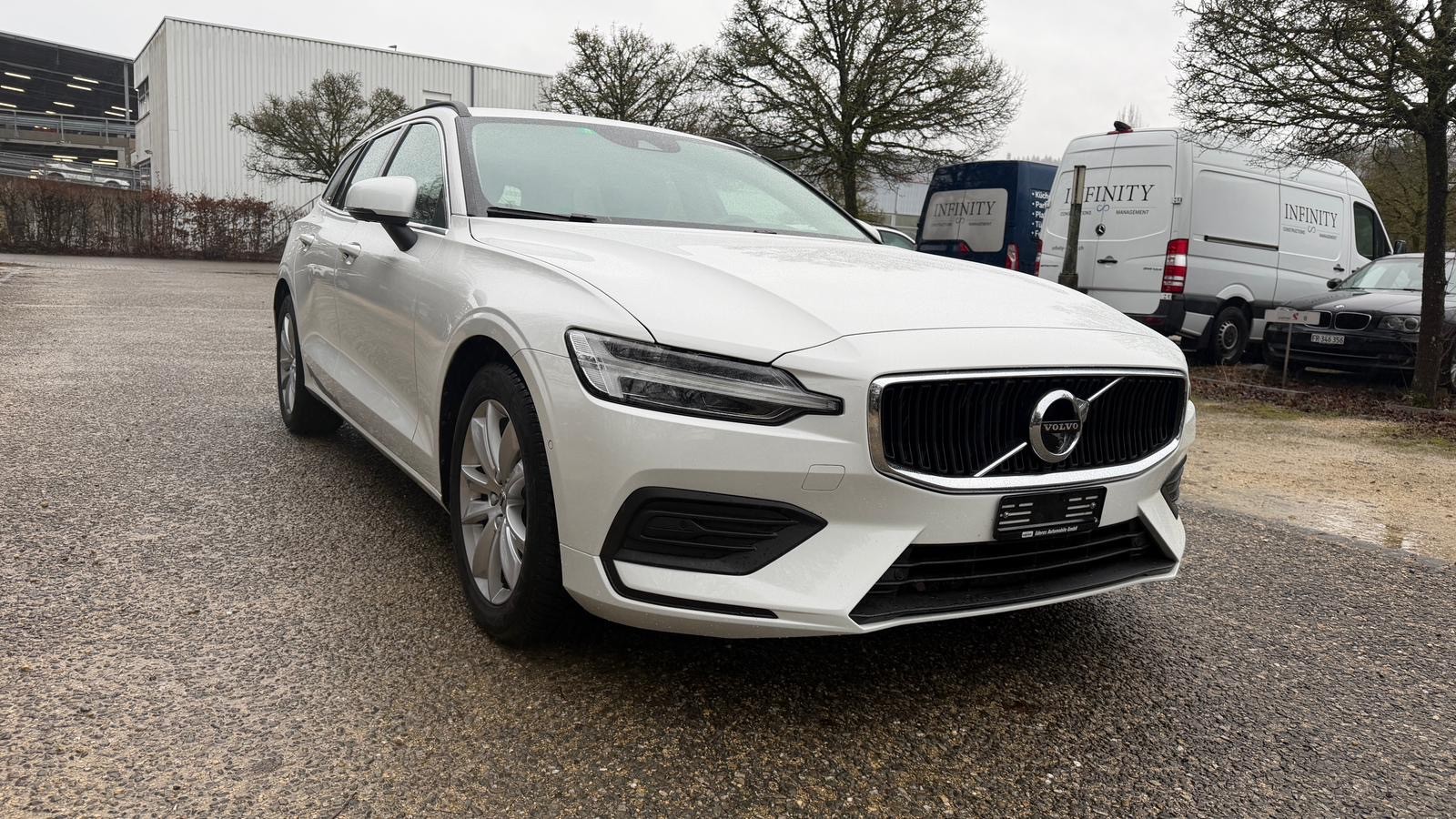VOLVO V60 B4 Diesel Mild Hybrid Core Geartronic-image-1