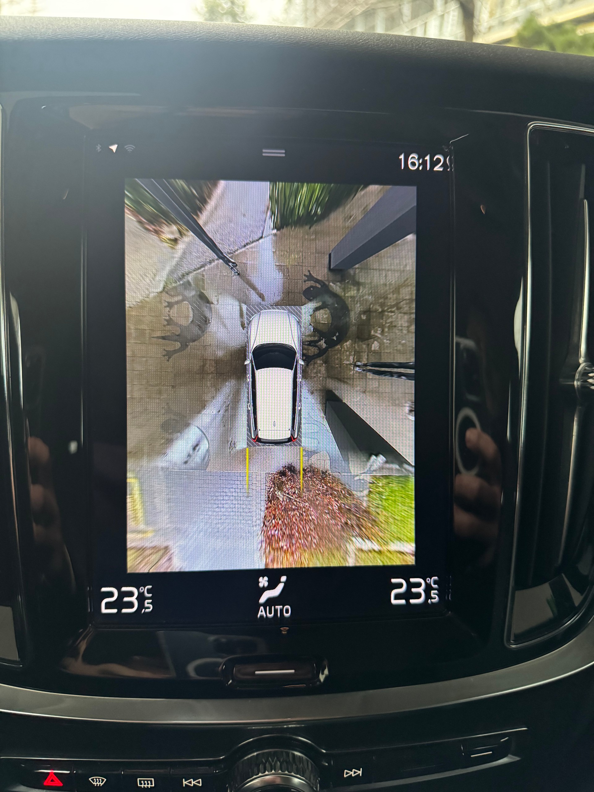VOLVO V60 B4 Diesel Mild Hybrid Core Geartronic-image-8