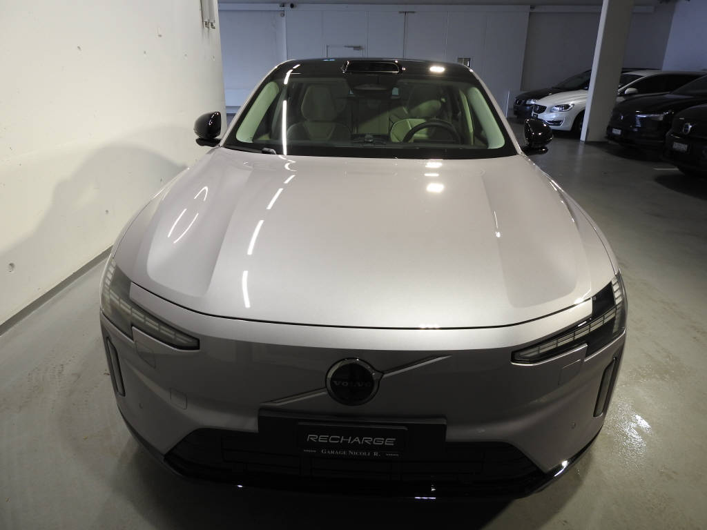 VOLVO ES90 Ultra-image-1
