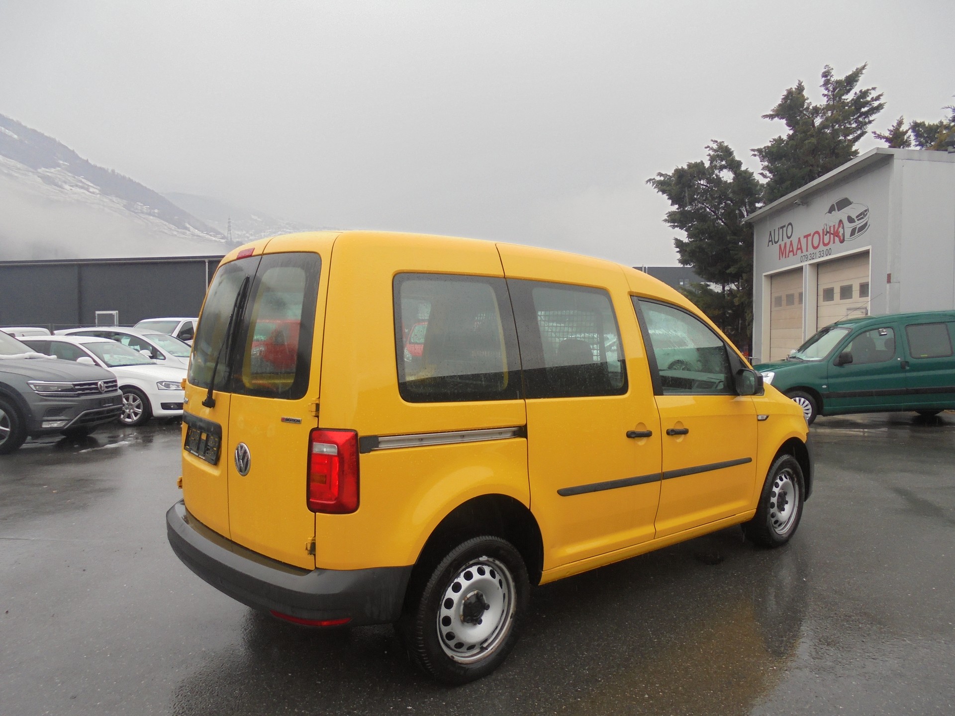 VW Caddy 2.0TDI 4Motion BlueMotion Technology DSG-image-3