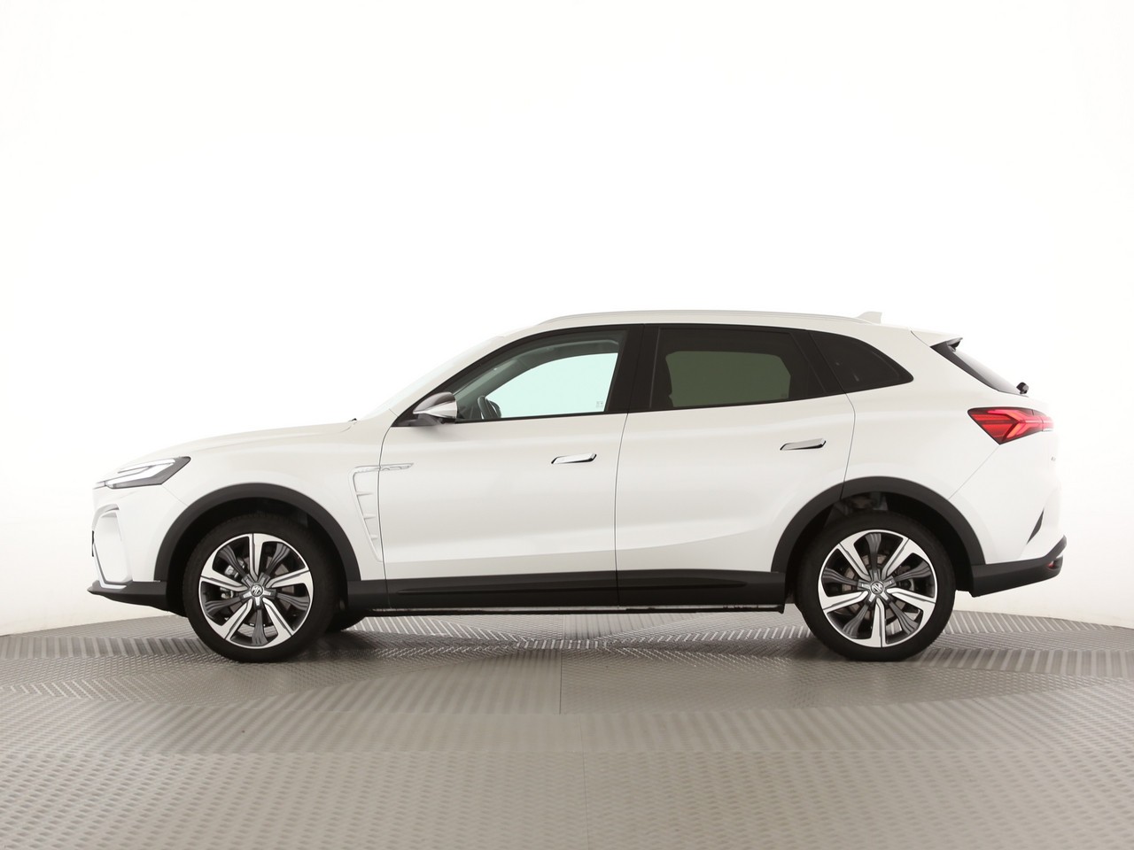 MG Marvel R EV 70kWh Performance AWD-image-2