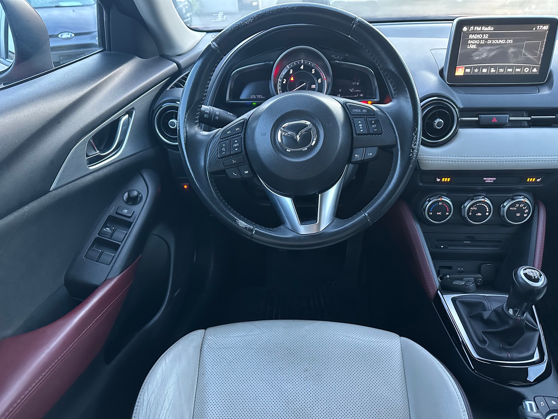 MAZDA CX-3 1.5 D Ambition FWD-image-8