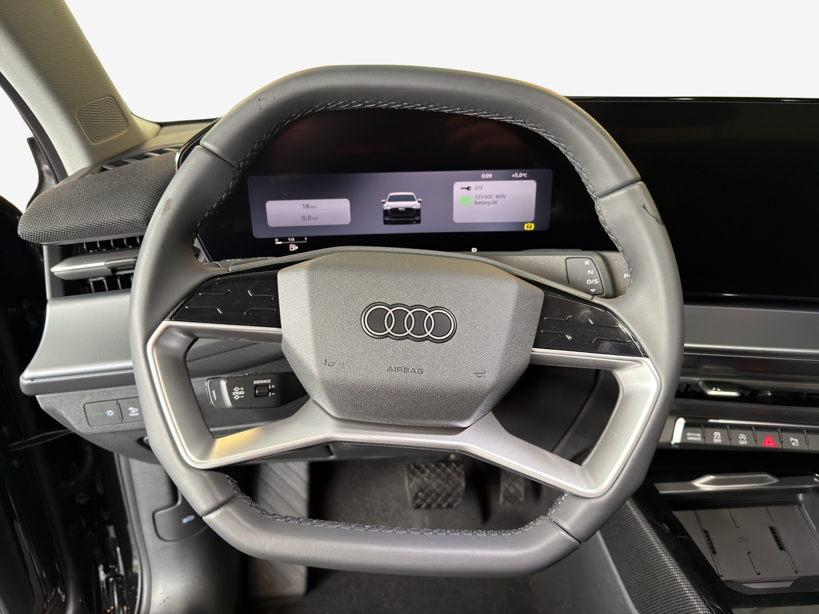 AUDI Q3 SUV 110 kW TFSI S tronic-image-9