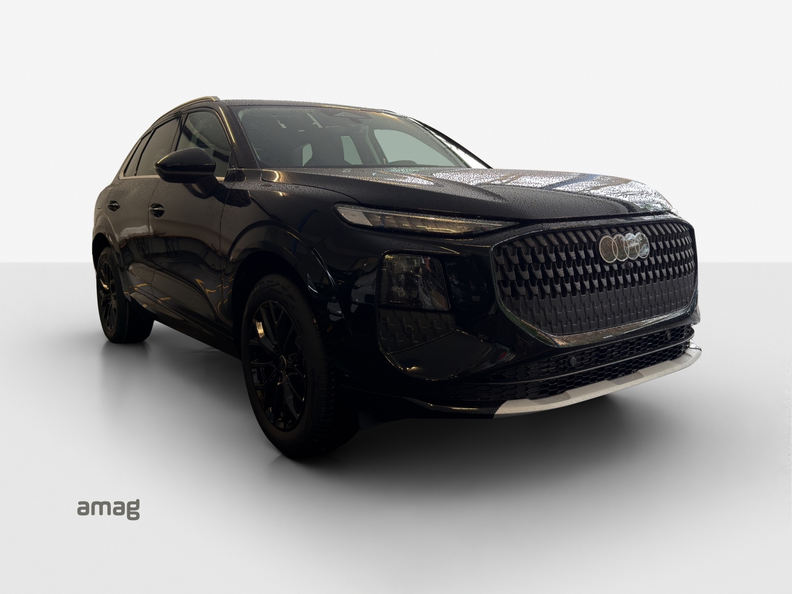 AUDI Q3 SUV 110 kW TFSI S tronic-image-5