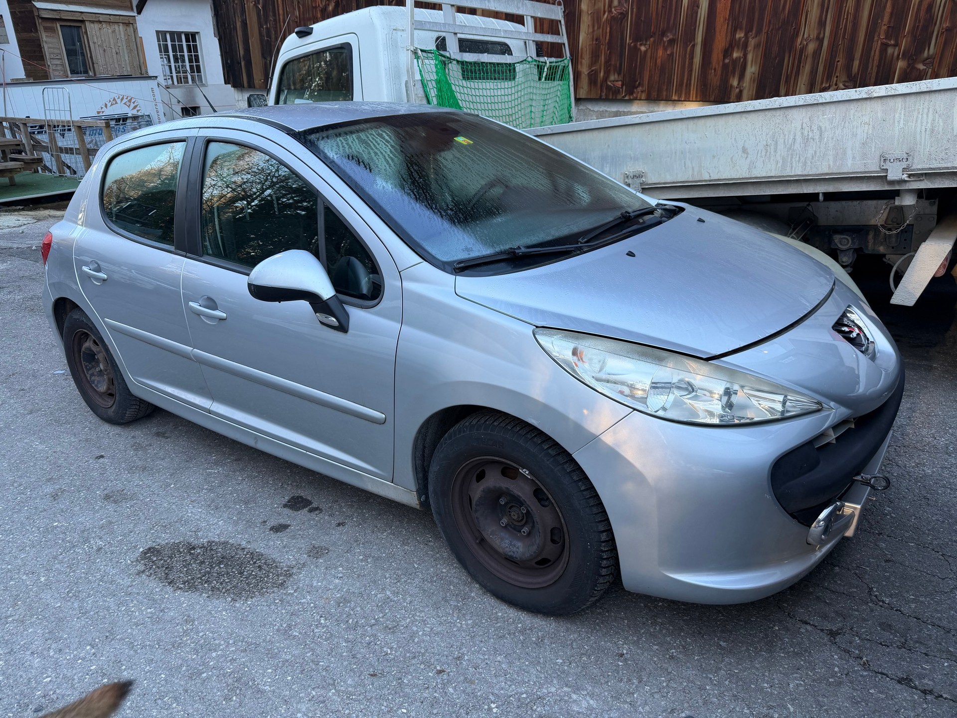 PEUGEOT 207 1.6 16V Sport Automatic-image-2