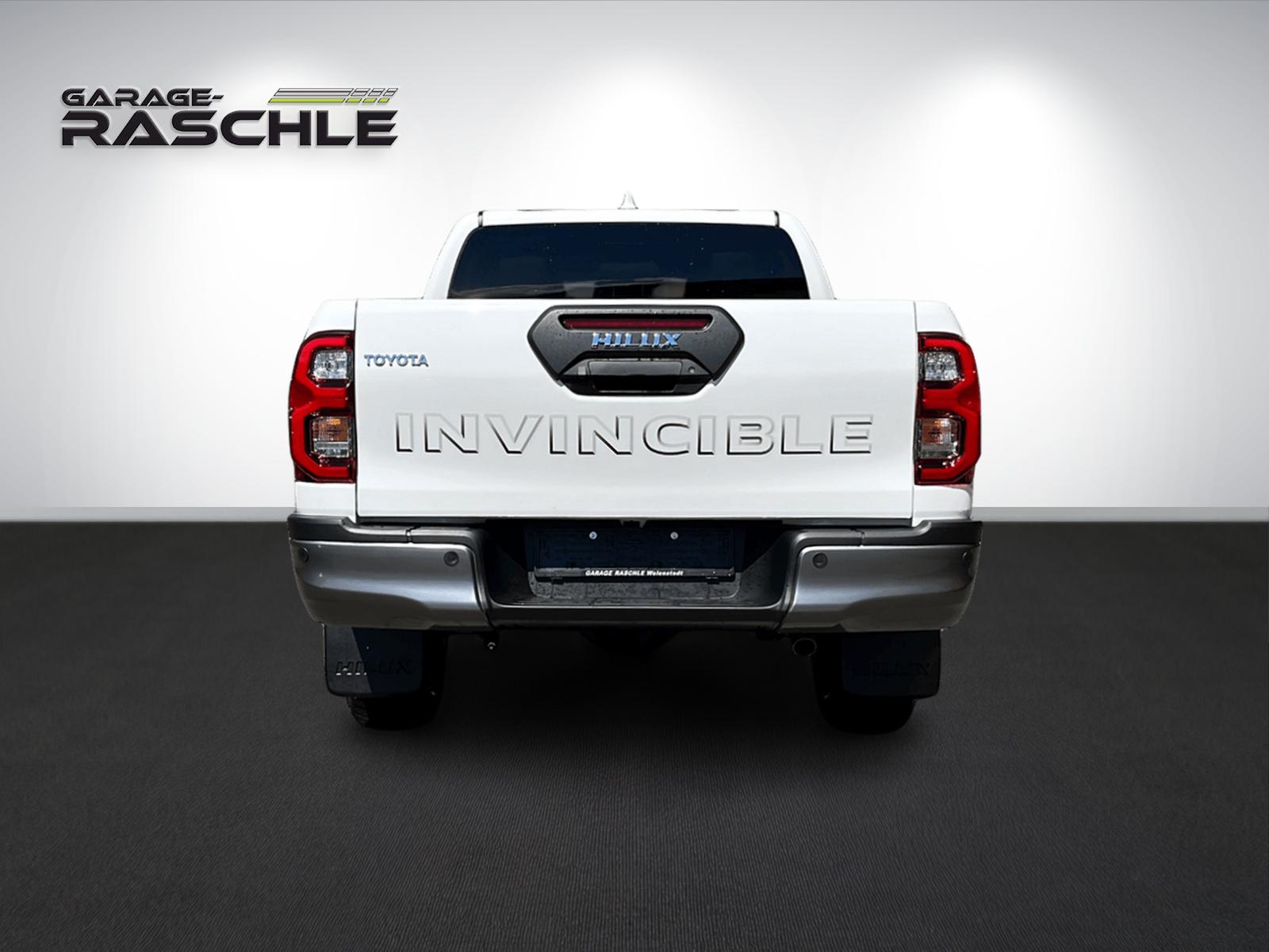 TOYOTA Hilux Double Cab.-Pick-up 2.8 D-4D MHEV 204 Invincible-image-3