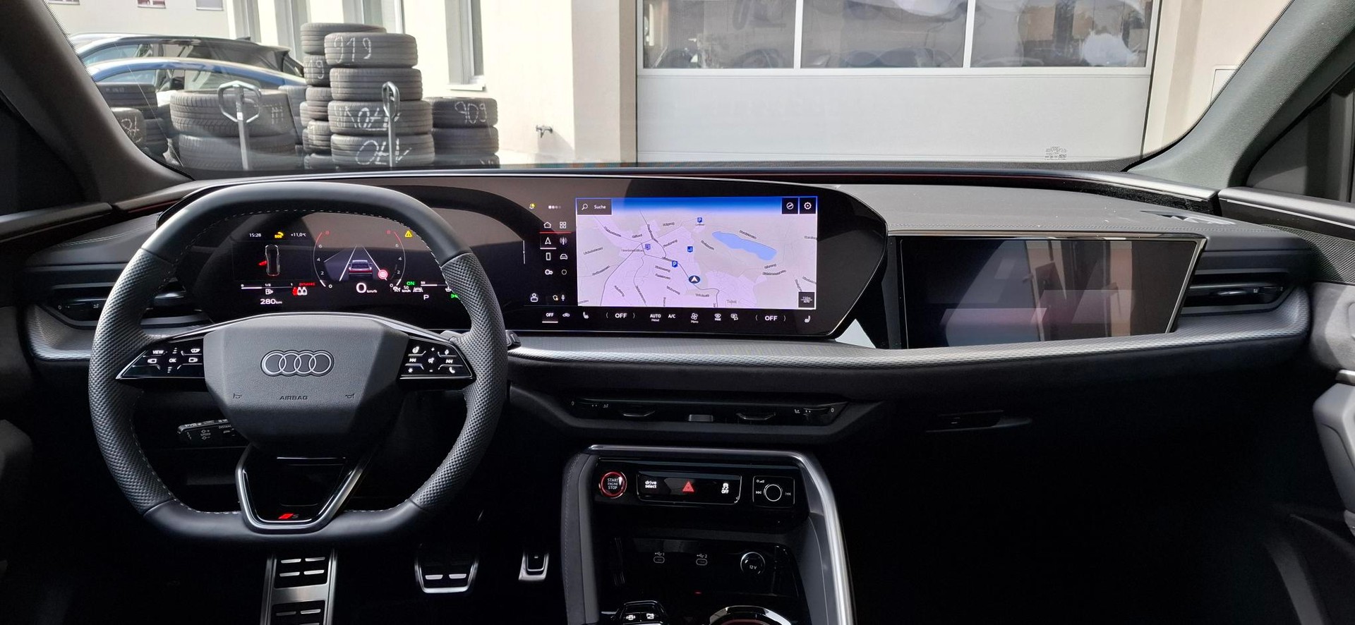 AUDI SQ5 TFSI quattro S-tronic-image-10