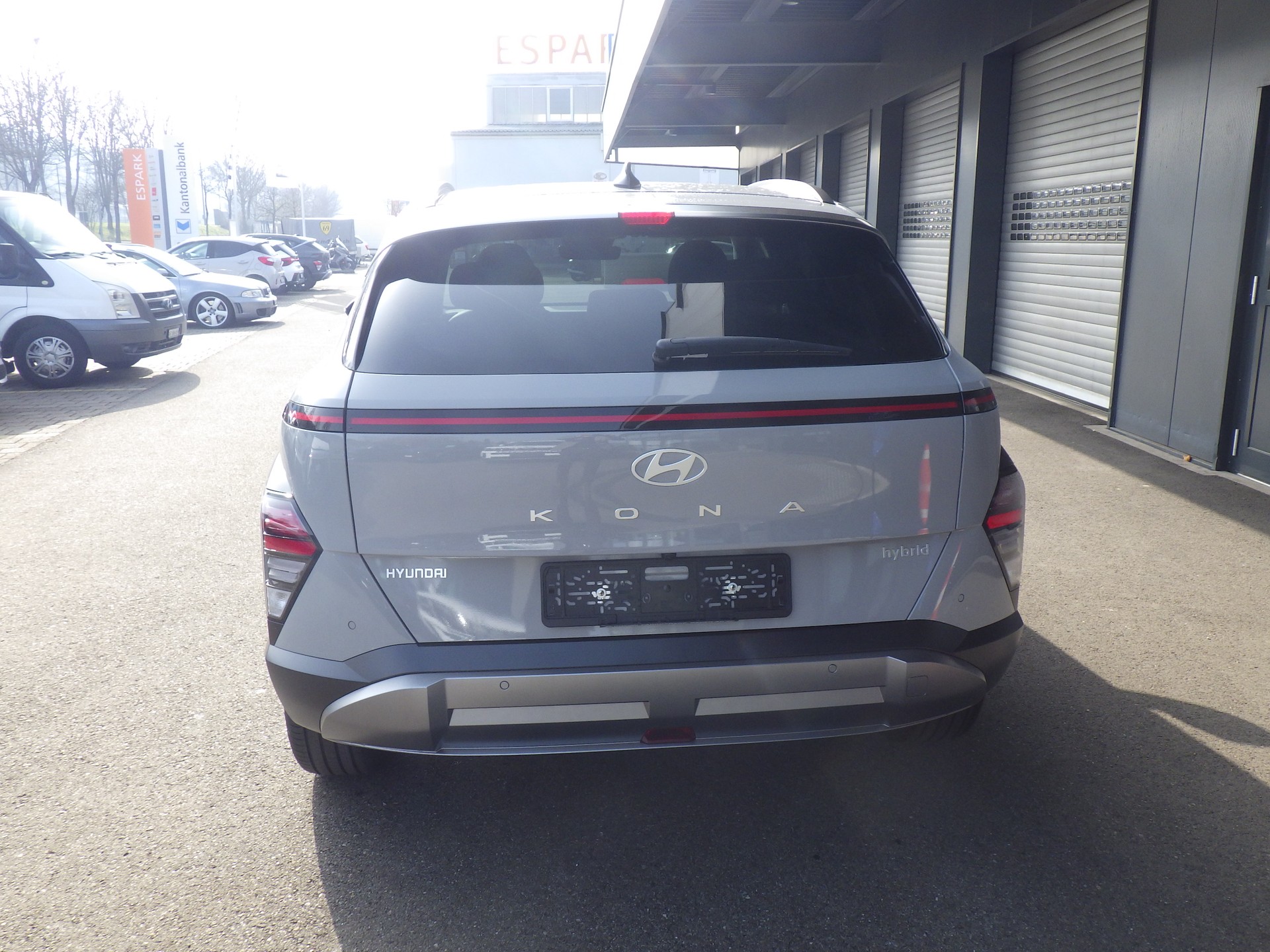 HYUNDAI Kona 1.6 GDi HEV Amplia DCT-showroom-element-2