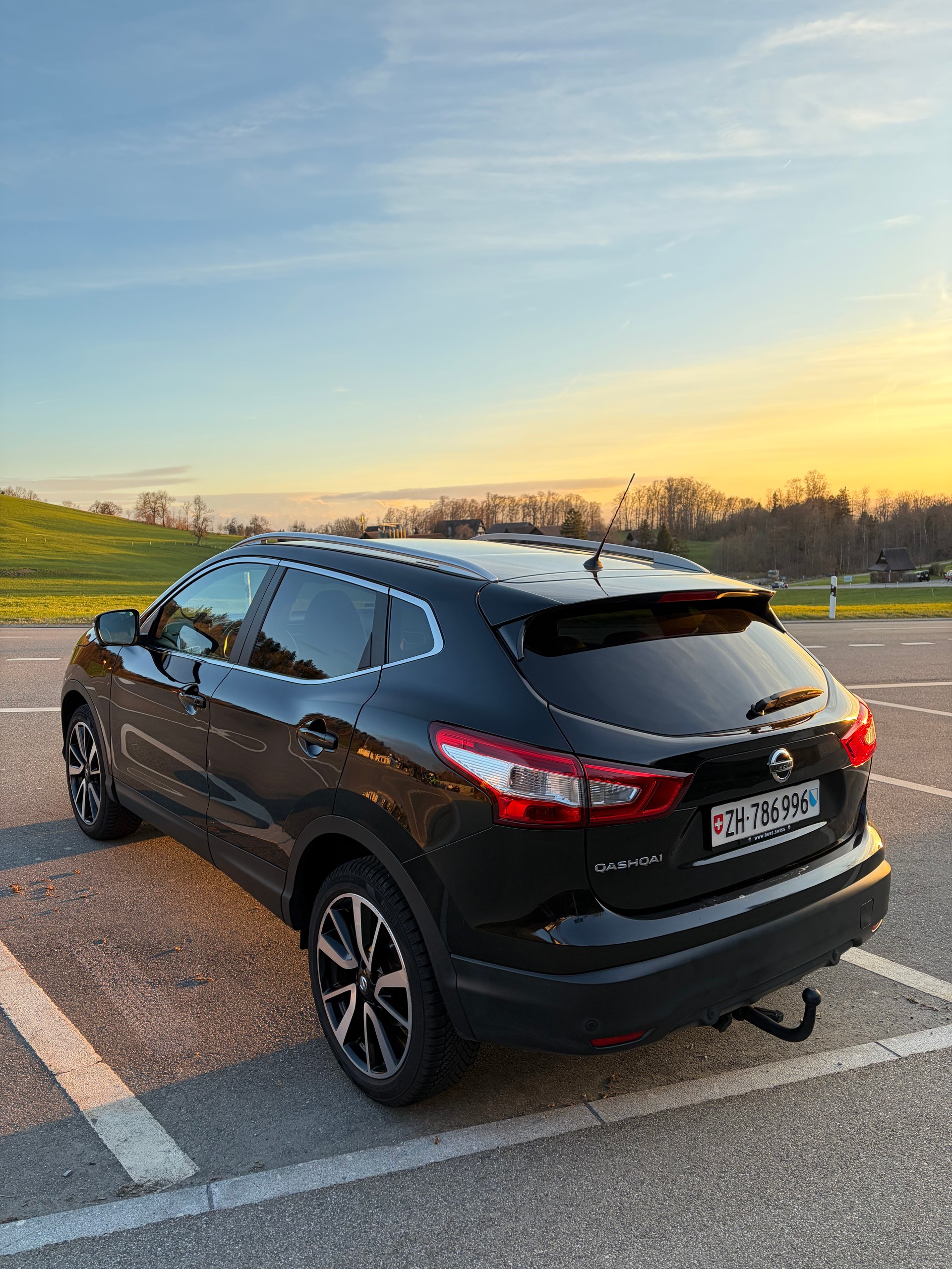 NISSAN Qashqai 1.6 dCi 360° Xtronic CVT-image-2