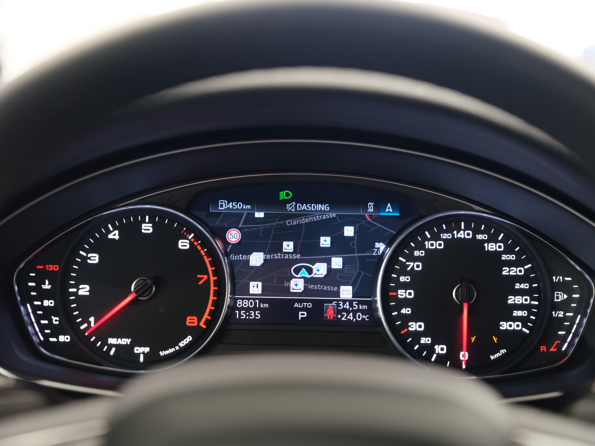 AUDI A4 Avant 40 TFSI S-tronic quattro *S Line Interieur* *Ambientebeleuchtung* *Glanzpaket*-image-17