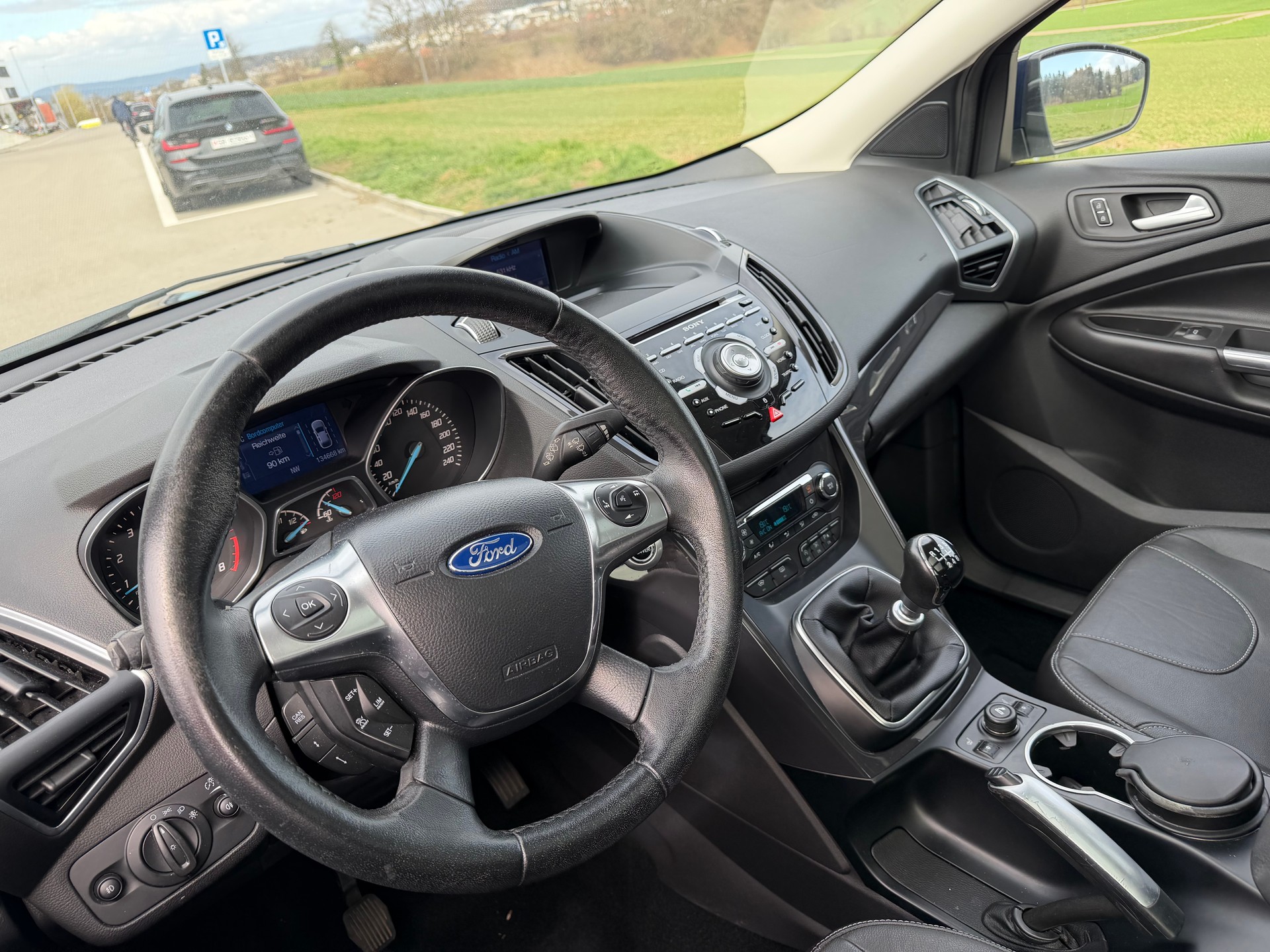 FORD Kuga 1.6 SCTi Titanium S 2WD-image-4