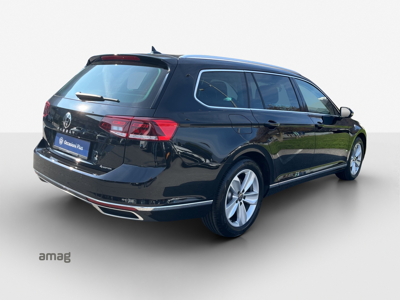 VW Passat 2.0 TDI BMT Elegance 4Motion DSG-image-4