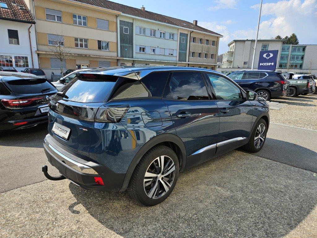 PEUGEOT 3008 1.6 Plug-in Hybrid Allure Pack-showroom-element-3