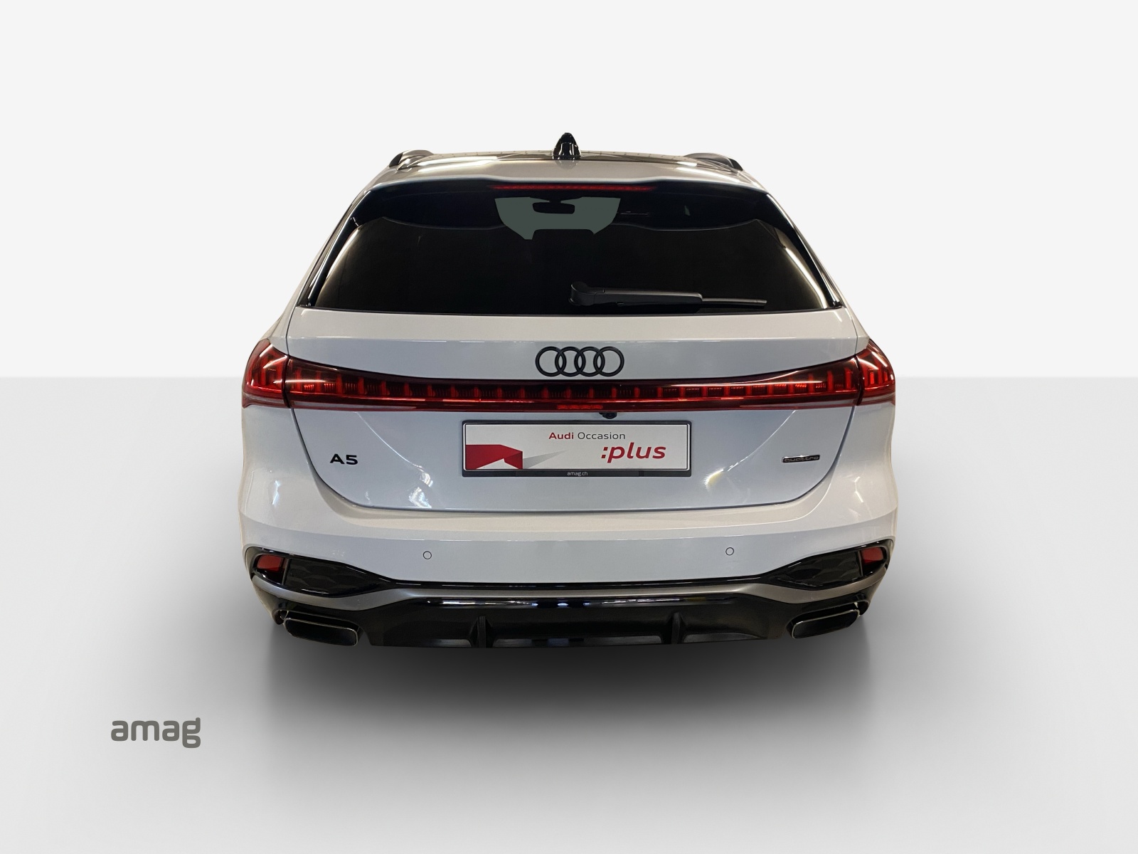 AUDI 367 PS Hybrid 4x4-image-3