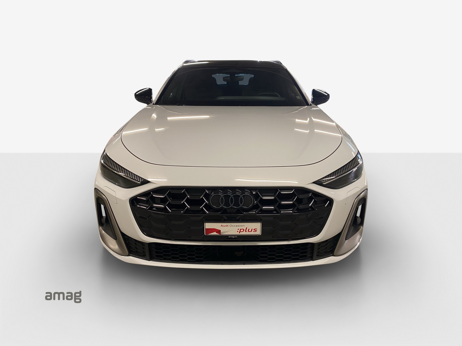 AUDI 367 PS Hybrid 4x4-image-6