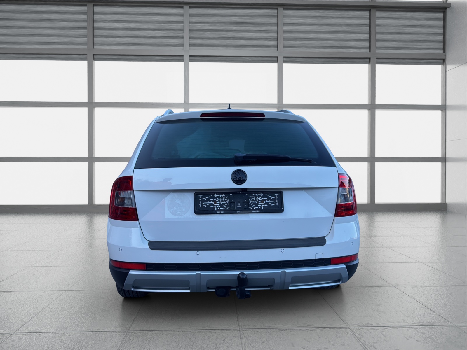 SKODA Octavia Combi 2.0 TDI Scout 4x4 DSG-image-3