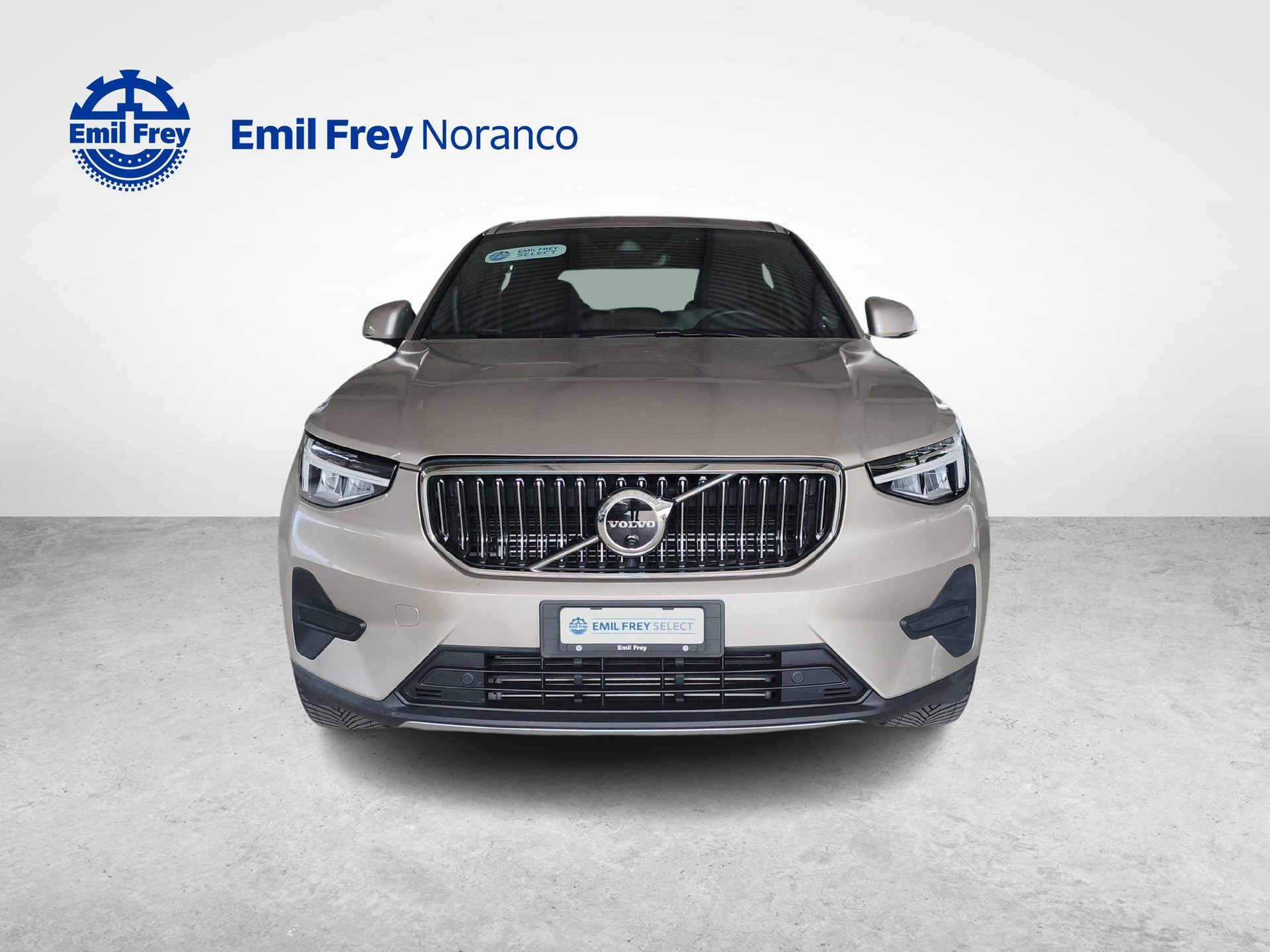 VOLVO XC40 1.5 T5 PiH Plus Bright-image-8