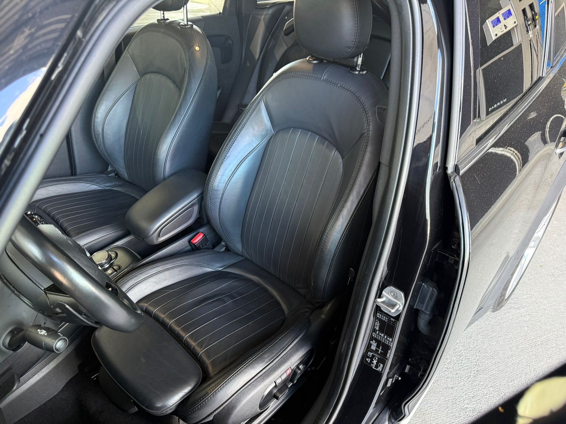 MINI Countryman Cooper S ALL4 Steptronic-image-11