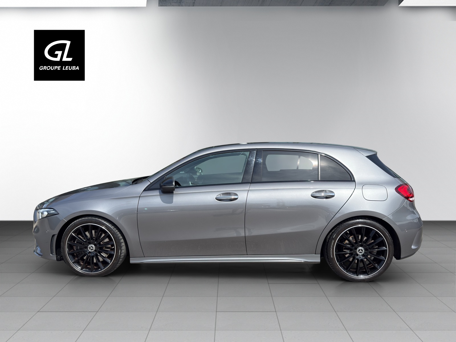 Image MERCEDES-BENZ A-250 A 250 AMG Line 4Matic