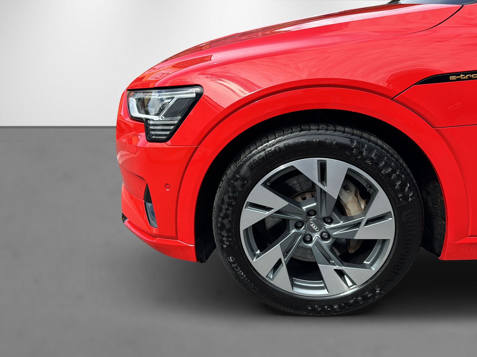 AUDI e-tron (Rot) 55 Advanced quattro-image-6