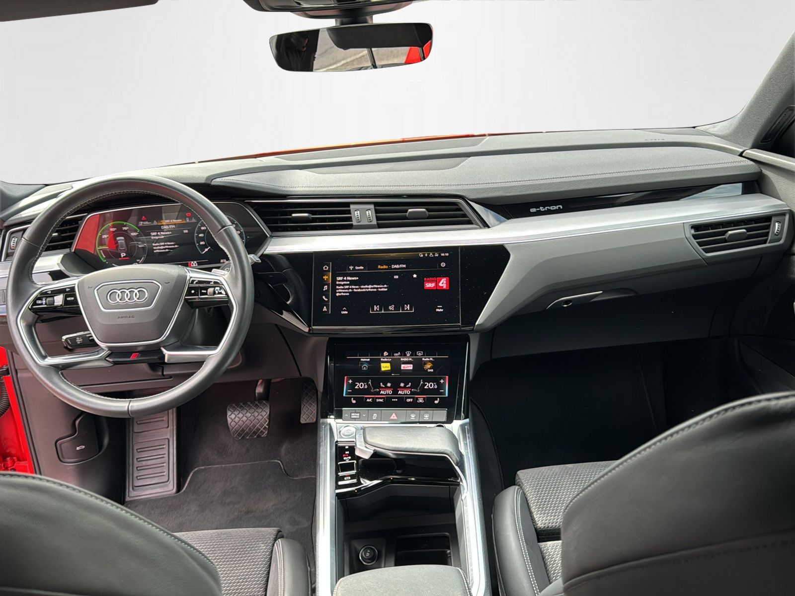 AUDI e-tron (Rot) 55 Advanced quattro-image-11