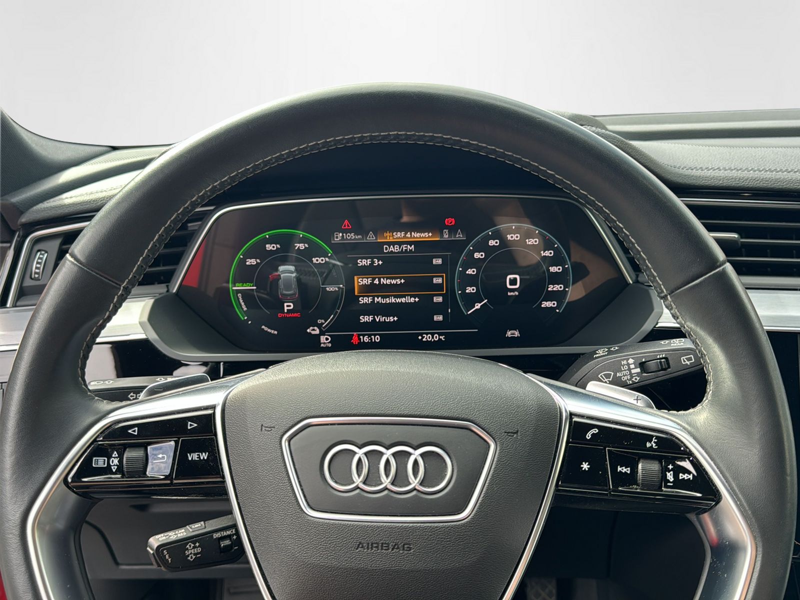 AUDI e-tron (Rot) 55 Advanced quattro-image-9