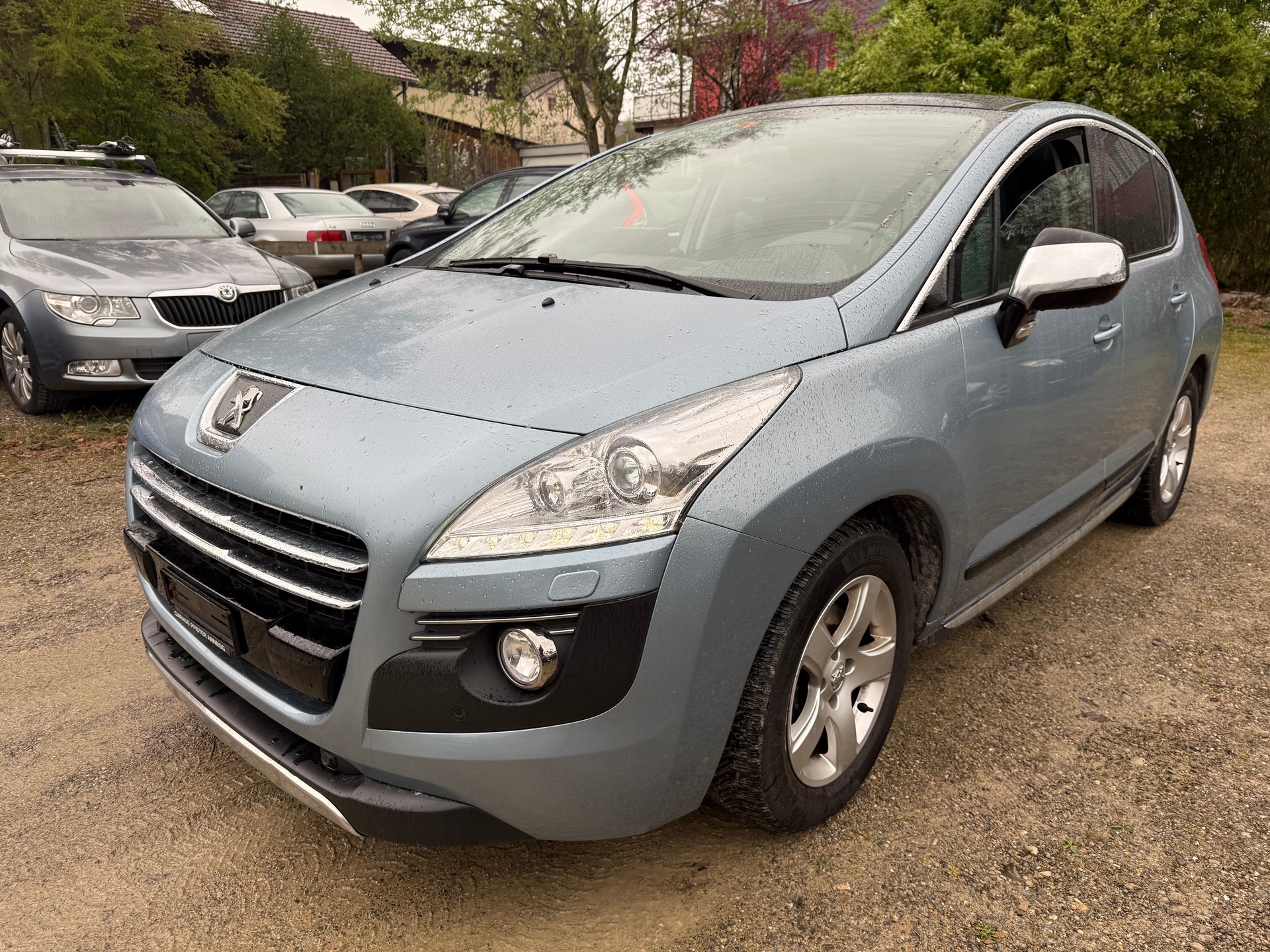 PEUGEOT 3008 HYbrid4 2.0 HDI EGS6-showroom-element-1