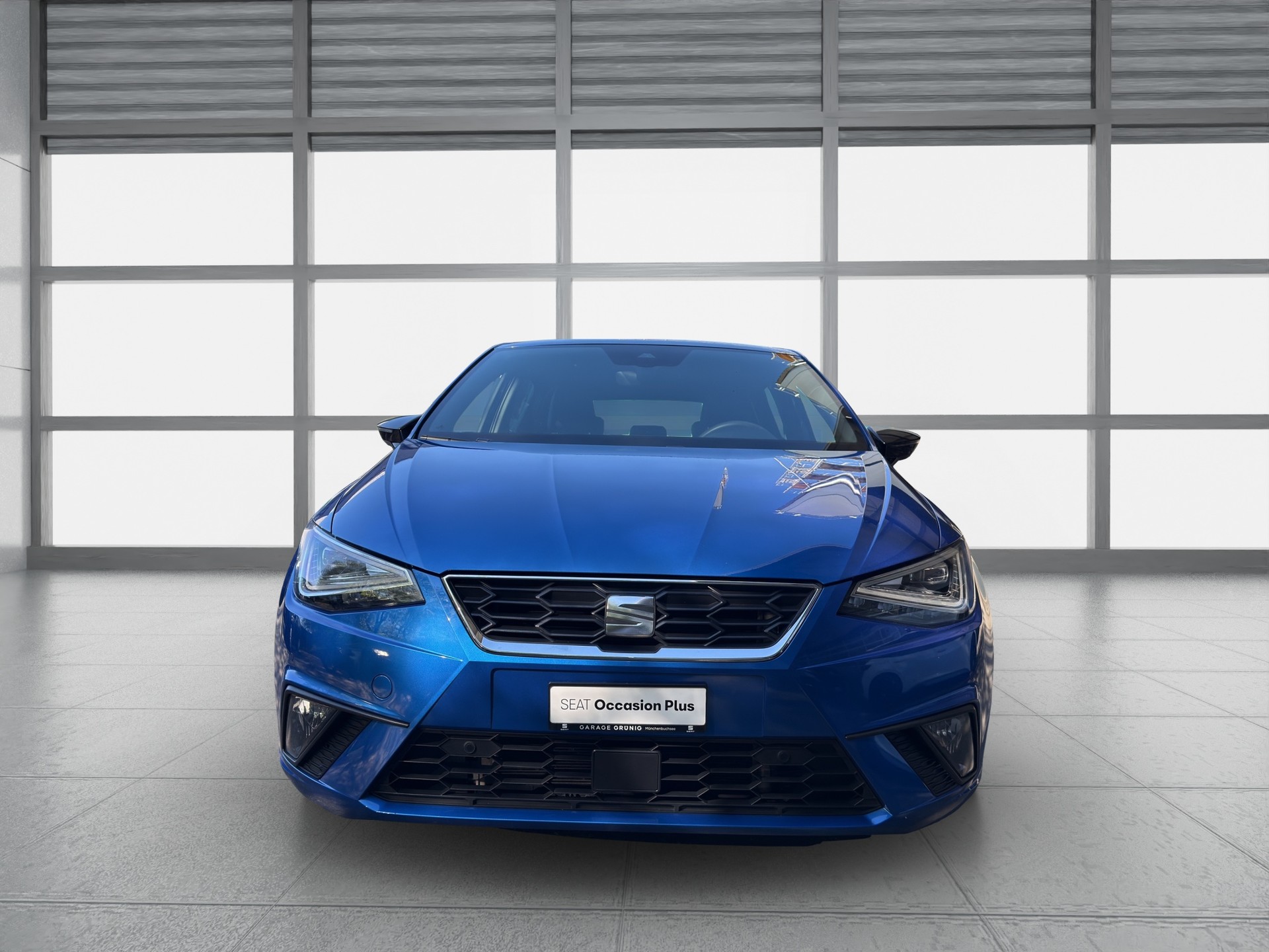 SEAT Ibiza 1.0 EcoTSI Hola FR DSG-image-1