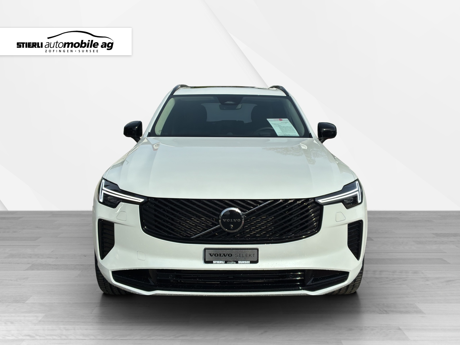 VOLVO XC90 2.0 T8 TE Ultra Dark eAWD-showroom-element-1