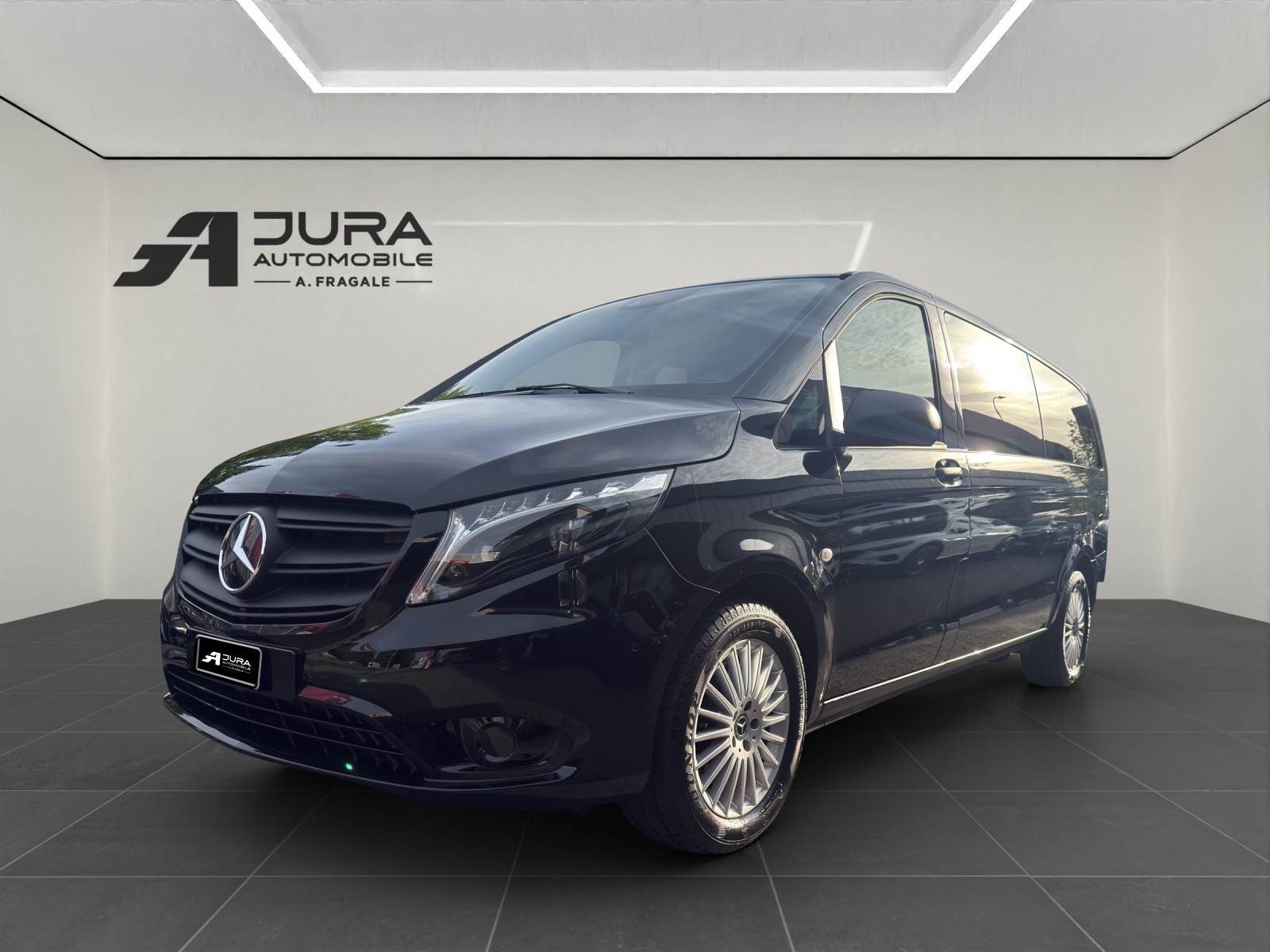 MERCEDES-BENZ Vito 119 Kombi E 2.0 CDI Select-image-1